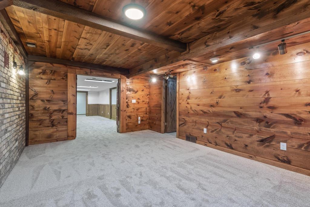 View of Residential at 833 Tyrol Lane, Shakopee MN 55379, Shakopee (47 of 63) - Mike Wilen | Minnesota Team Real Estate