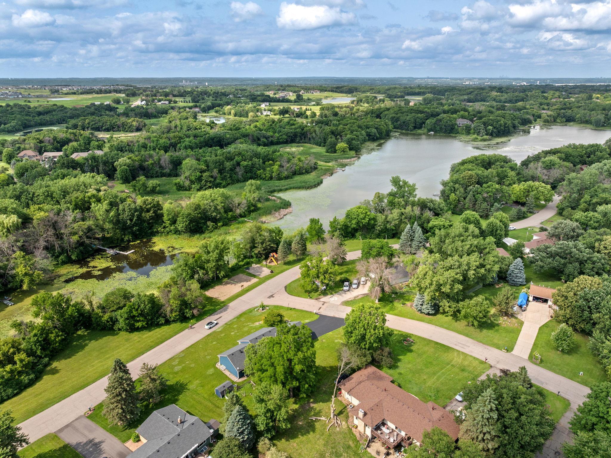 View of Residential at 833 Tyrol Lane, Shakopee MN 55379, Shakopee (55 of 63) - Mike Wilen | Minnesota Team Real Estate