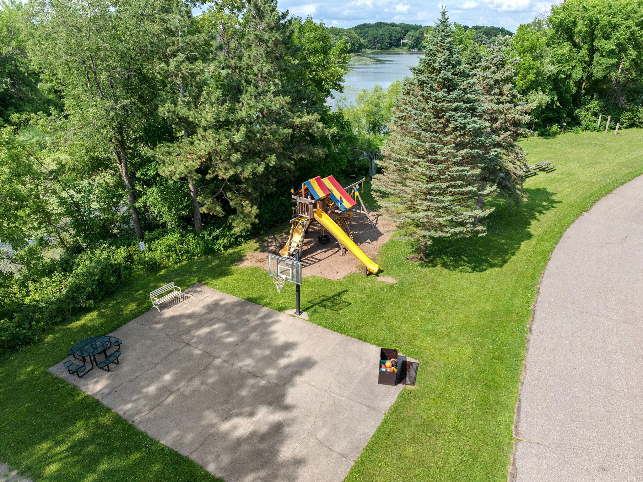 View of Residential at 833 Tyrol Lane, Shakopee MN 55379, Shakopee (63 of 63) - Mike Wilen | Minnesota Team Real Estate