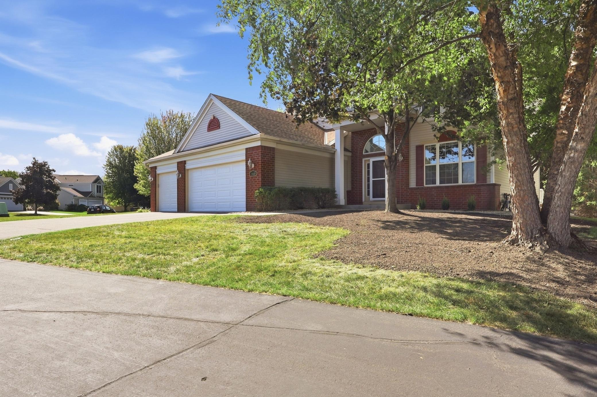 View of Residential at 1560 Oakbrooke Terrace, Eagan MN 55122, Eagan (42 of 47) - Mike Wilen | Minnesota Team Real Estate