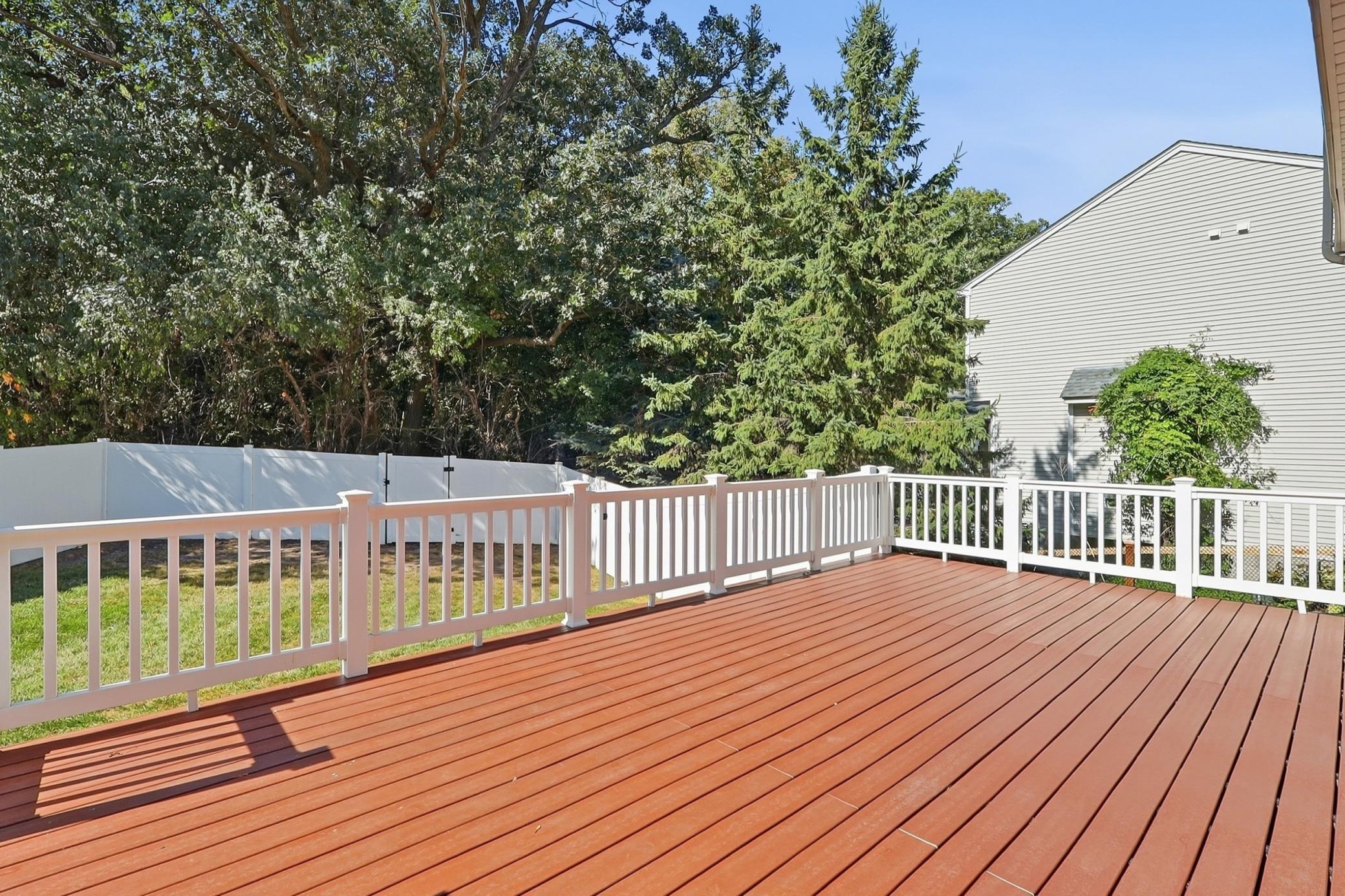 View of Residential at 1560 Oakbrooke Terrace, Eagan MN 55122, Eagan (9 of 47) - Mike Wilen | Minnesota Team Real Estate