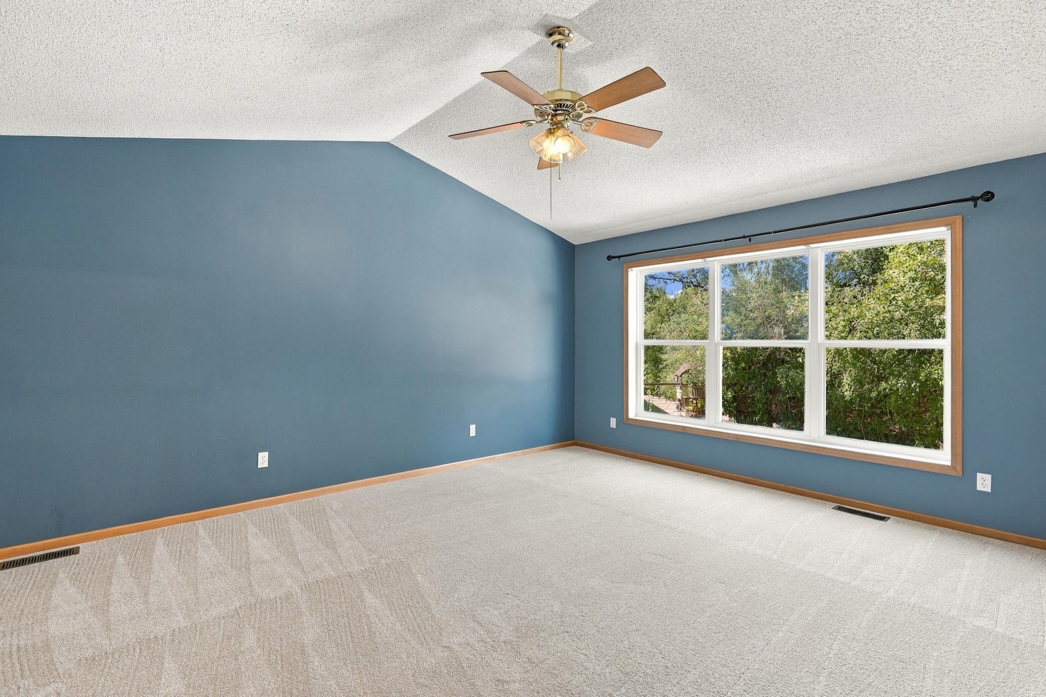 View of Residential at 1560 Oakbrooke Terrace, Eagan MN 55122, Eagan (14 of 47) - Mike Wilen | Minnesota Team Real Estate