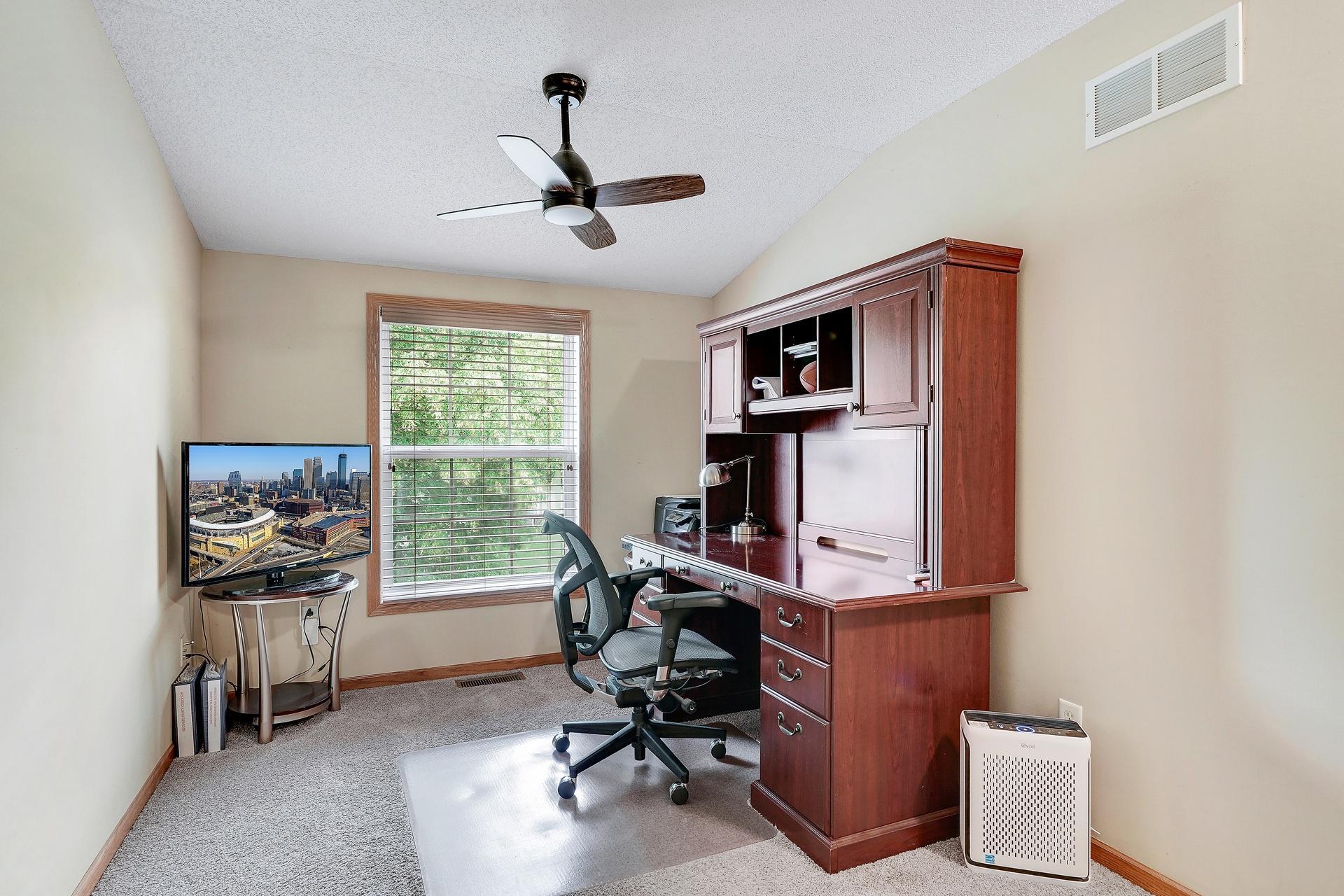 View of Residential at 2723 Wagon Wheel Curve, Chaska MN 55318, Chaska (9 of 21) - Mike Wilen | Minnesota Team Real Estate