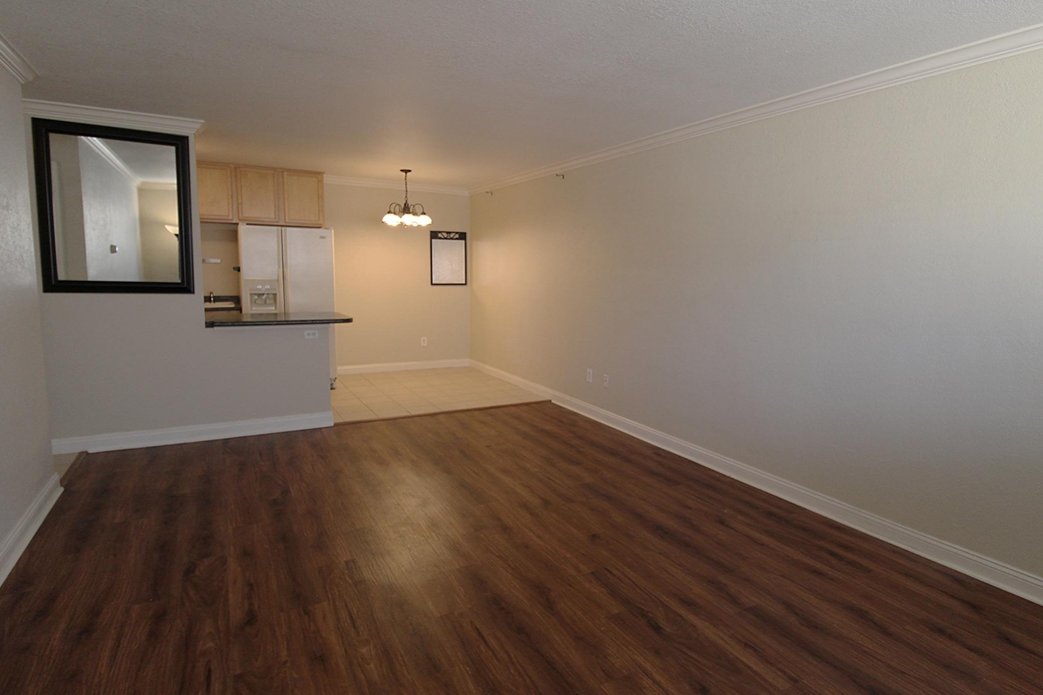 View of Residential at 3120 Hennepin Avenue #103, Minneapolis MN 55408, Minneapolis (3 of 11) - Mike Wilen | Minnesota Team Real Estate