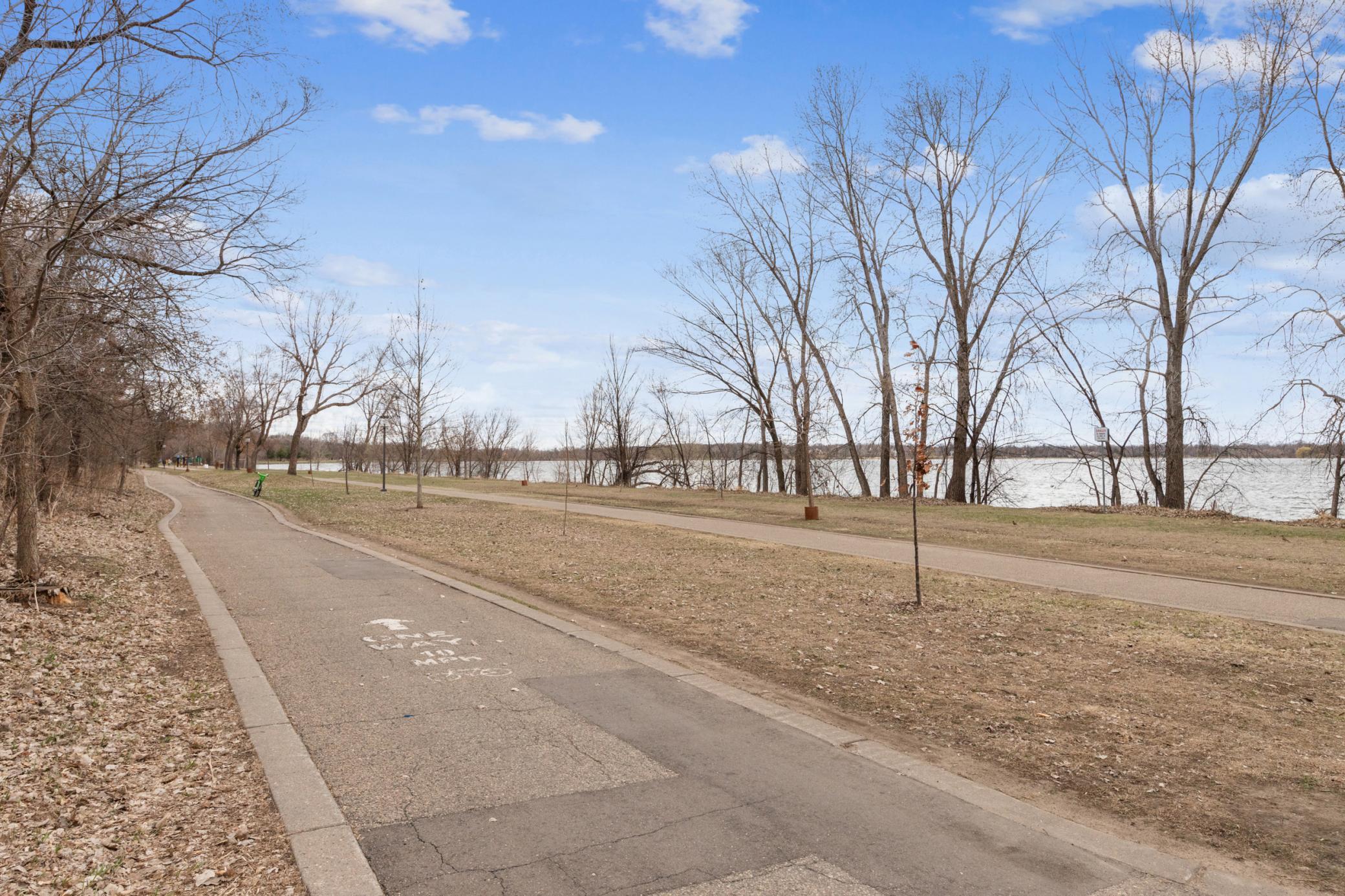 View of Residential at 3120 Hennepin Avenue #103, Minneapolis MN 55408, Minneapolis (11 of 11) - Mike Wilen | Minnesota Team Real Estate
