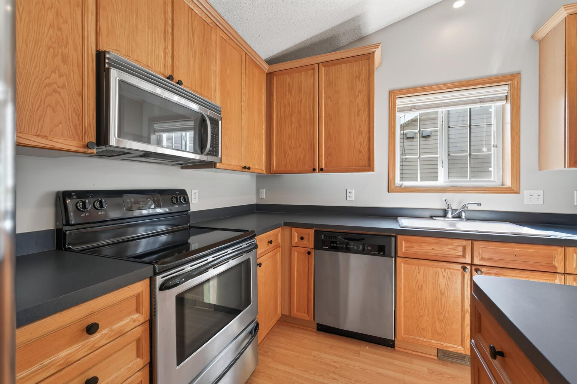 View of Residential at 10501 Jason Lane, Albertville MN 55301, Albertville (12 of 46) - Mike Wilen | Minnesota Team Real Estate