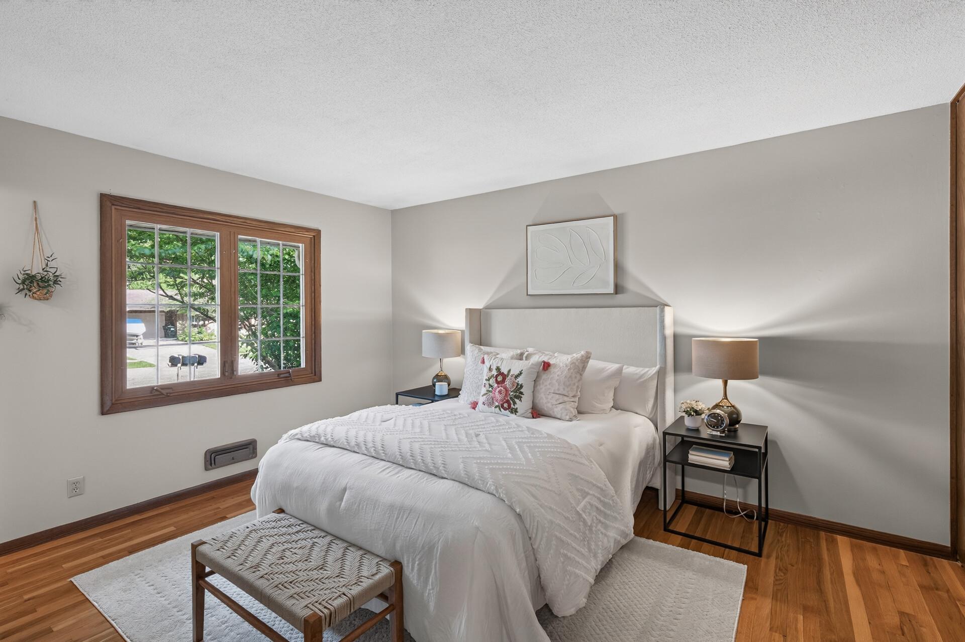 View of Residential at 13769 Fairlawn Avenue, Apple Valley MN 55124, Apple Valley (8 of 35) - Mike Wilen | Minnesota Team Real Estate