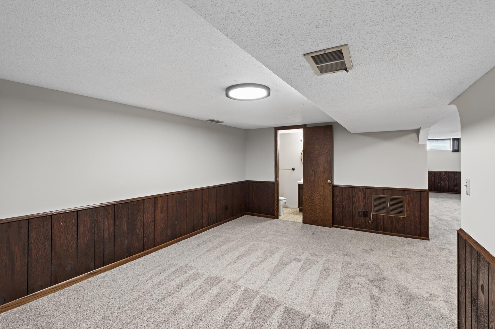 View of Residential at 13769 Fairlawn Avenue, Apple Valley MN 55124, Apple Valley (21 of 35) - Mike Wilen | Minnesota Team Real Estate