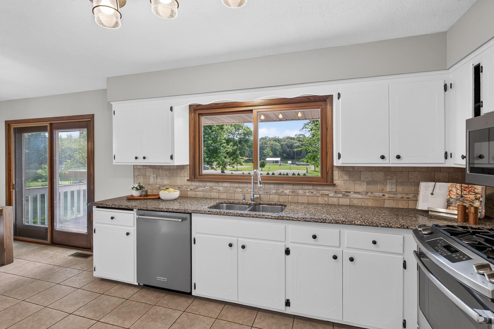 View of Residential at 13769 Fairlawn Avenue, Apple Valley MN 55124, Apple Valley (15 of 35) - Mike Wilen | Minnesota Team Real Estate