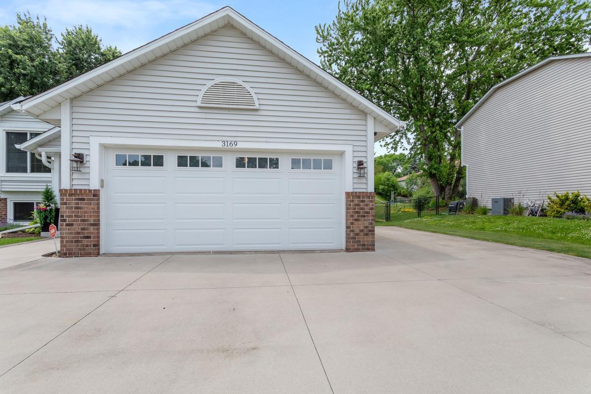 View of Residential at 3169 Leyland Trail, Woodbury MN 55125, Woodbury (31 of 32) - Mike Wilen | Minnesota Team Real Estate