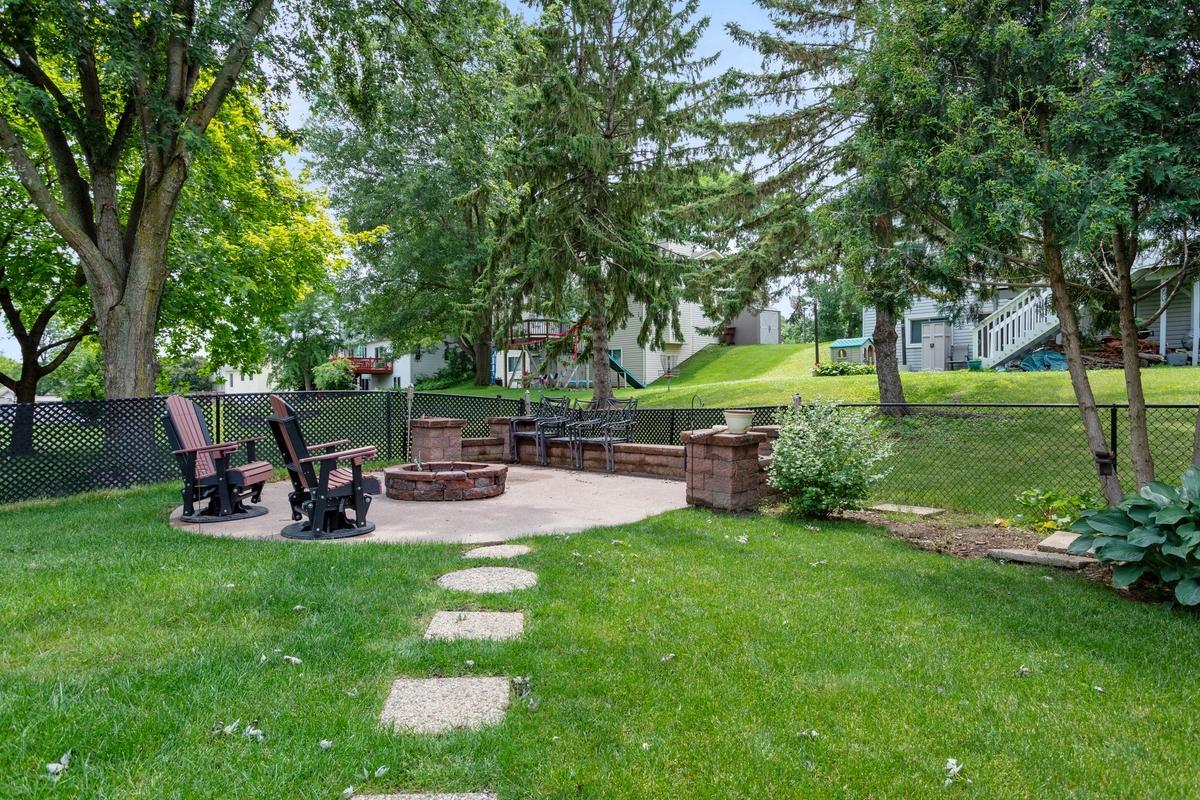 View of Residential at 3169 Leyland Trail, Woodbury MN 55125, Woodbury (28 of 32) - Mike Wilen | Minnesota Team Real Estate