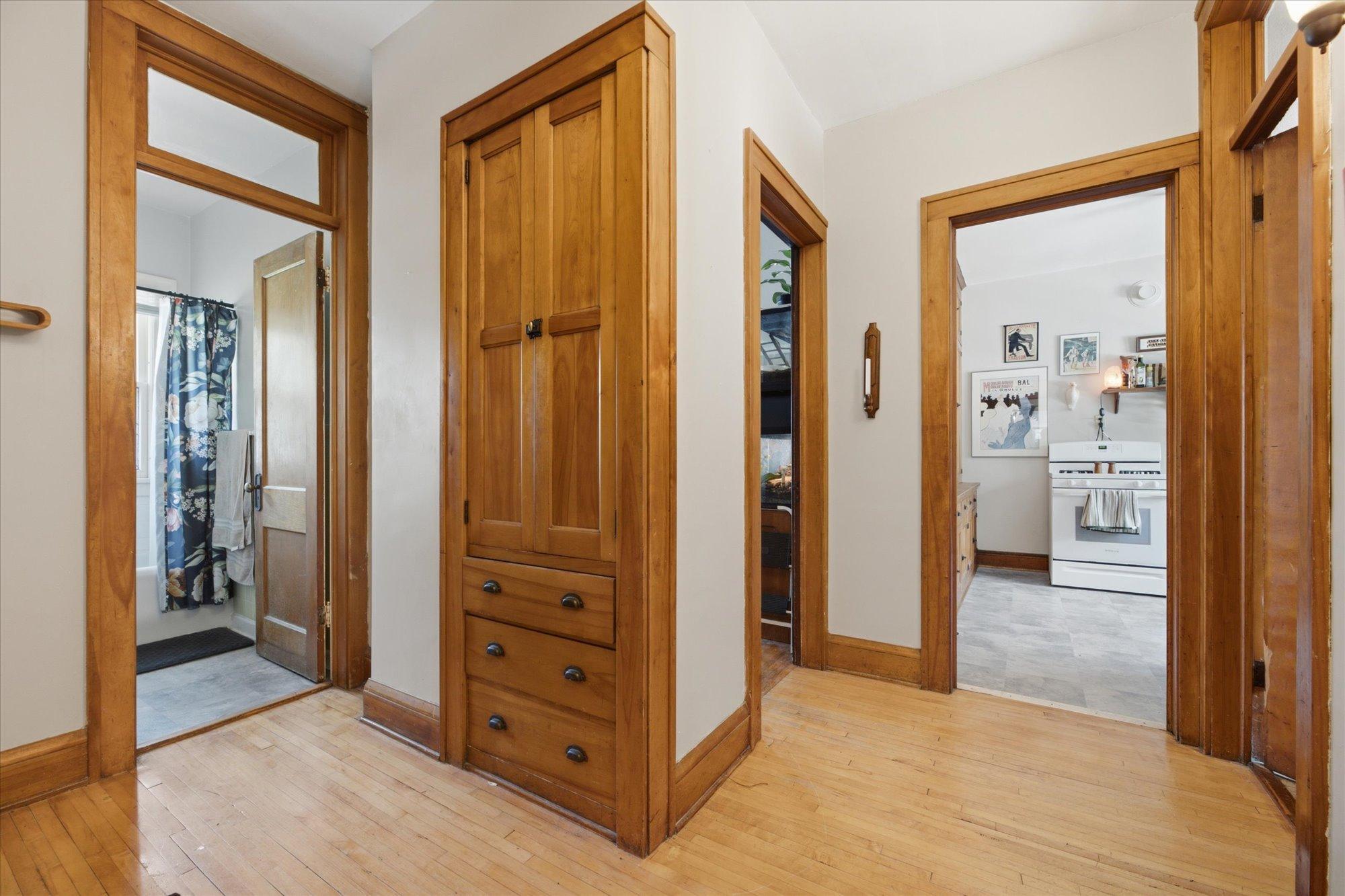 View of Residential Income at 3509 11th Avenue, Minneapolis MN 55407, Minneapolis (15 of 33) - Mike Wilen | Minnesota Team Real Estate
