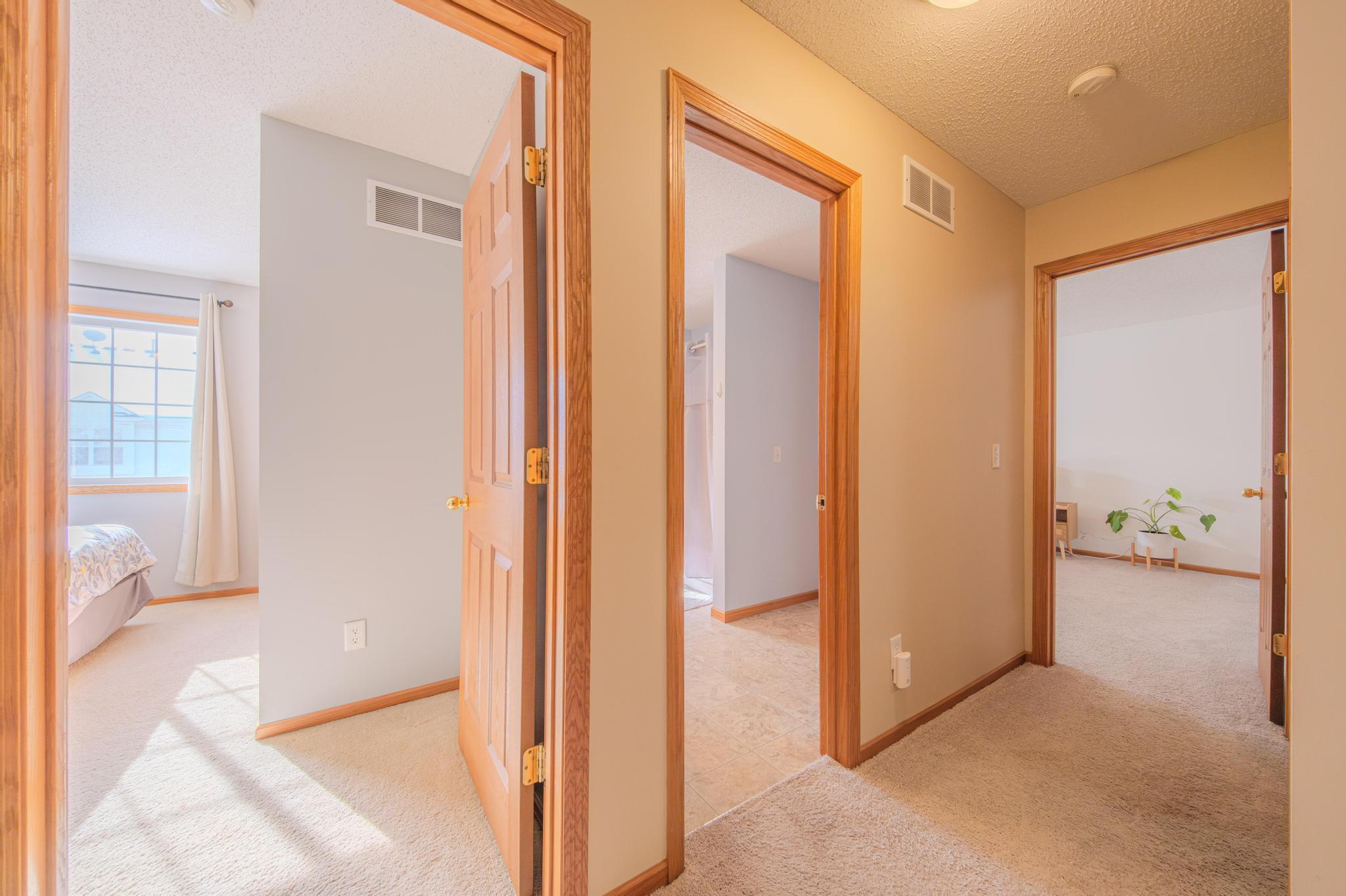 View of Residential at 3775 Hazel Trail #G, Woodbury MN 55129, Woodbury (24 of 35) - Mike Wilen | Minnesota Team Real Estate