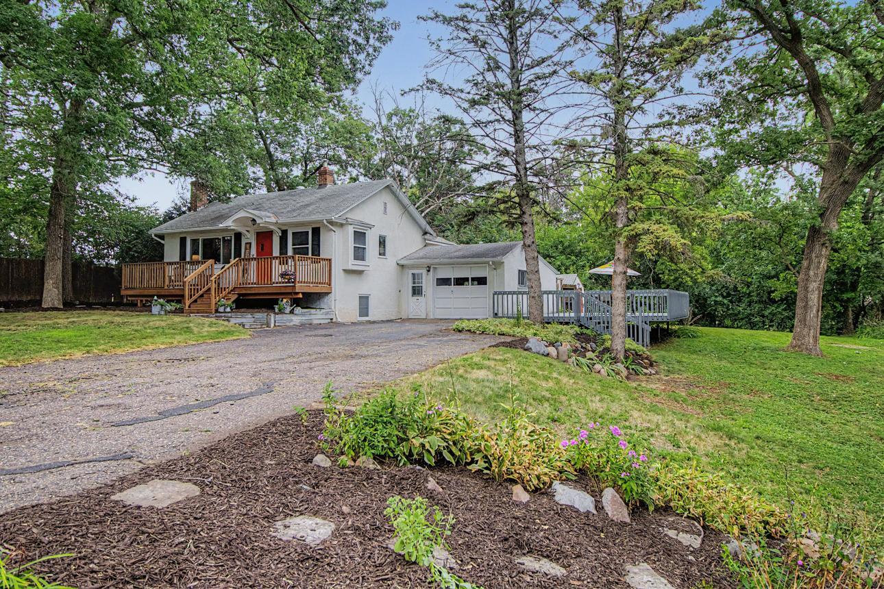 View of Residential at 6140 Saint Croix Avenue, Golden Valley MN 55422, Golden Valley (3 of 30) - Mike Wilen | Minnesota Team Real Estate