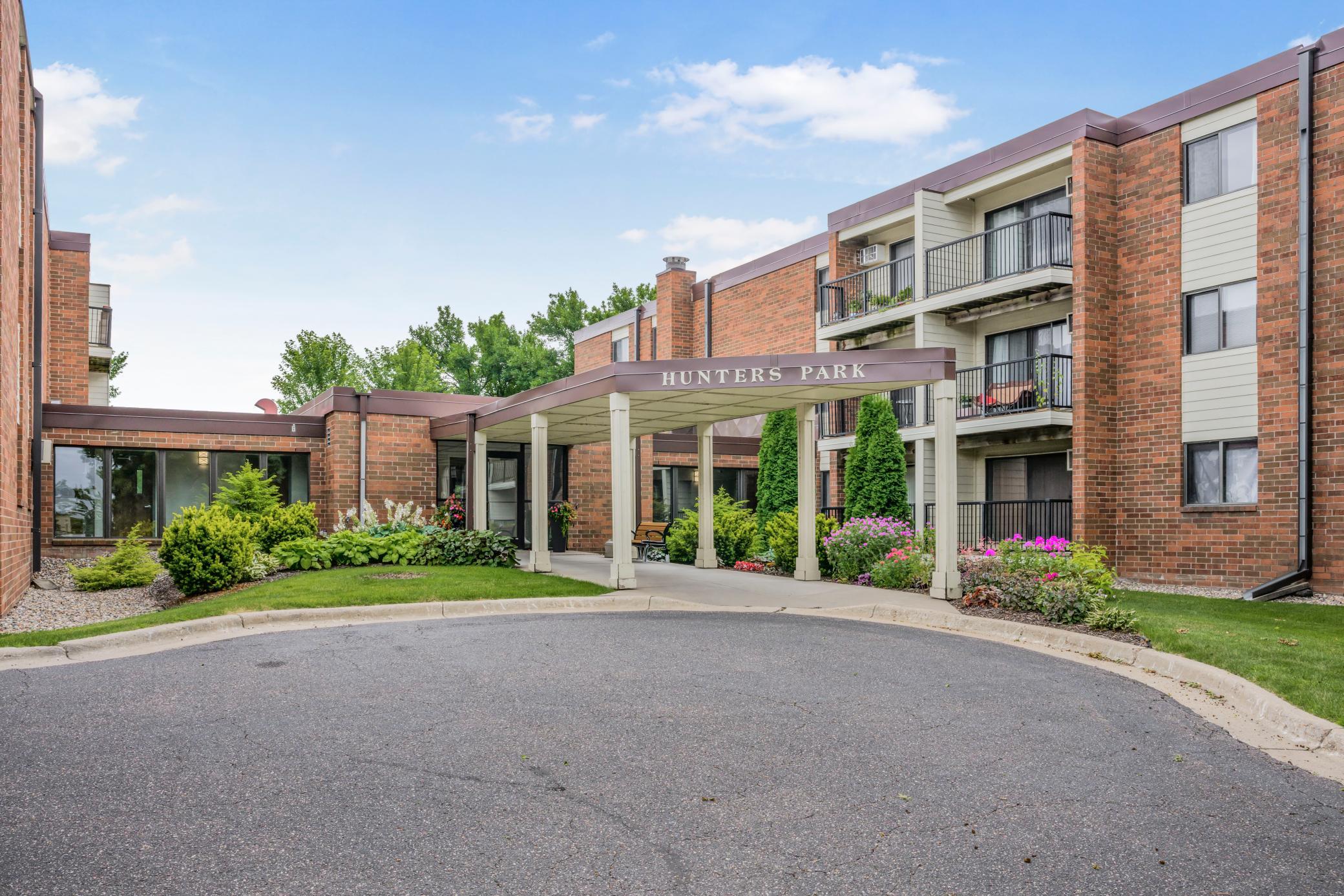 View of Residential at 4 Pine Tree Drive #321, Arden Hills MN 55112, Arden Hills (12 of 14) - Mike Wilen | Minnesota Team Real Estate