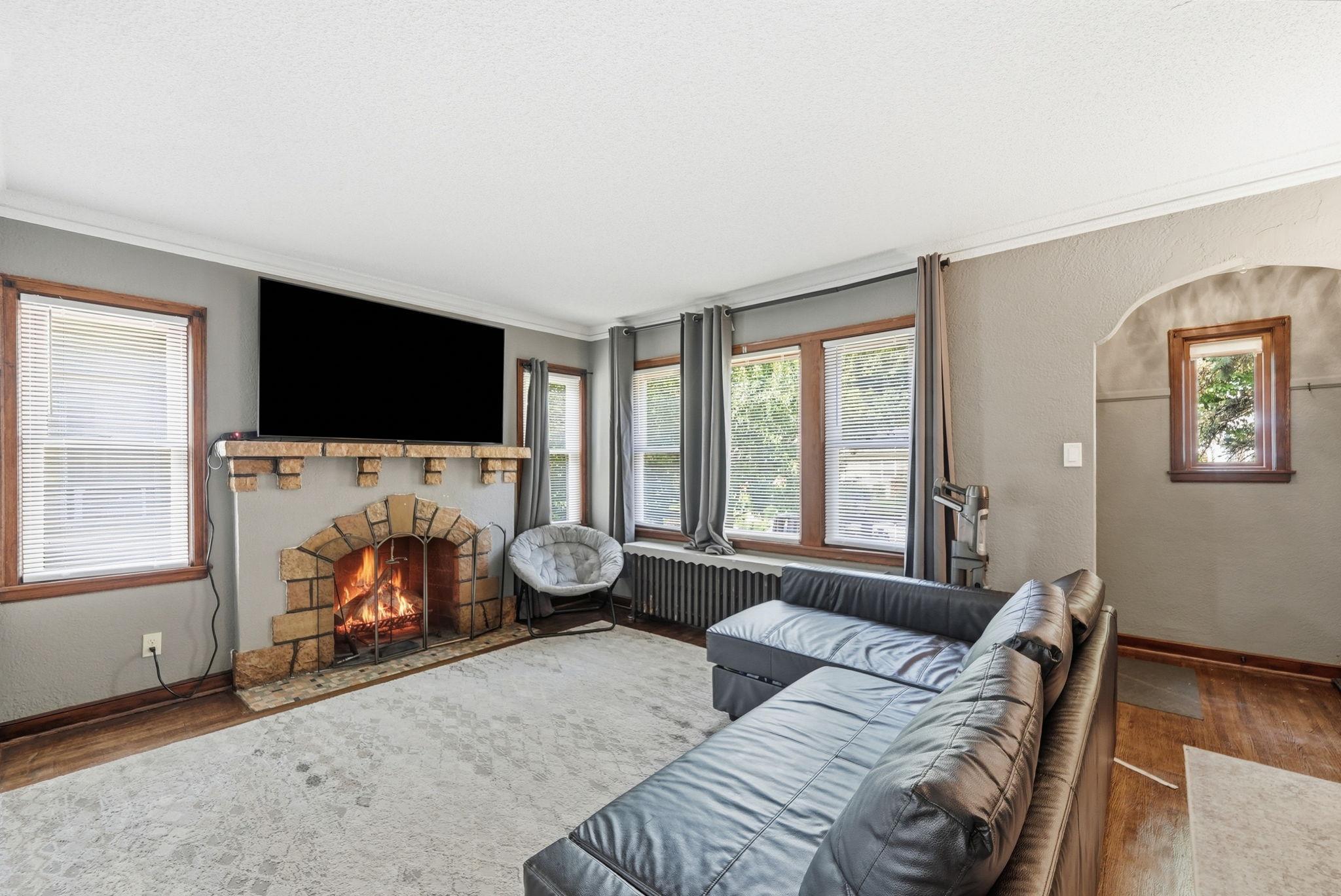 View of Residential at 4223 Nokomis Avenue, Minneapolis MN 55406, Minneapolis (11 of 30) - Mike Wilen | Minnesota Team Real Estate