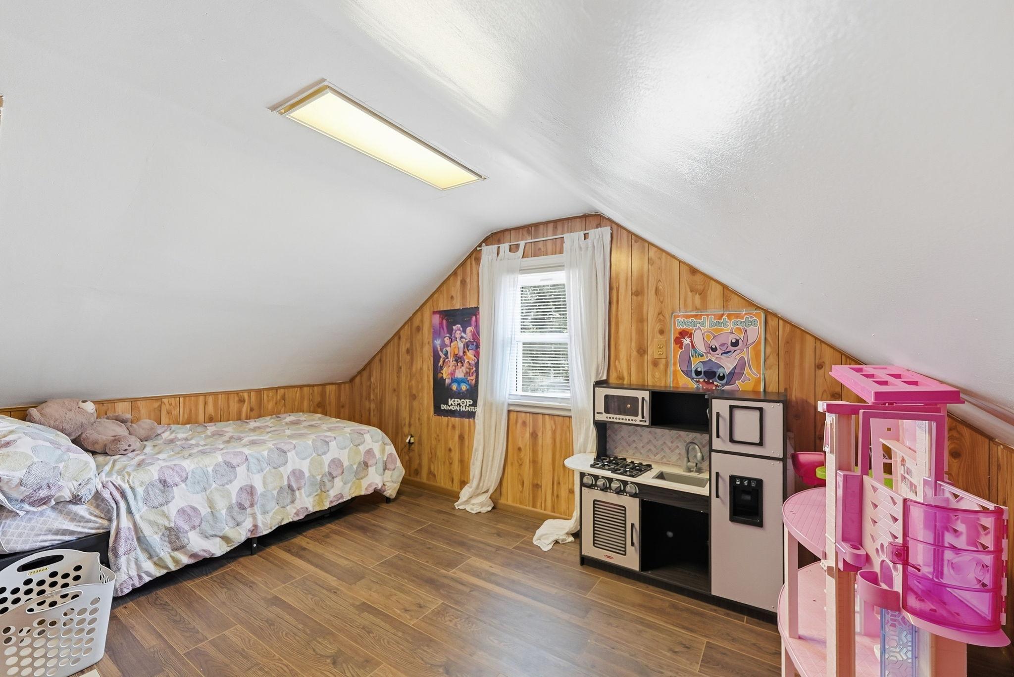 View of Residential at 4223 Nokomis Avenue, Minneapolis MN 55406, Minneapolis (24 of 30) - Mike Wilen | Minnesota Team Real Estate