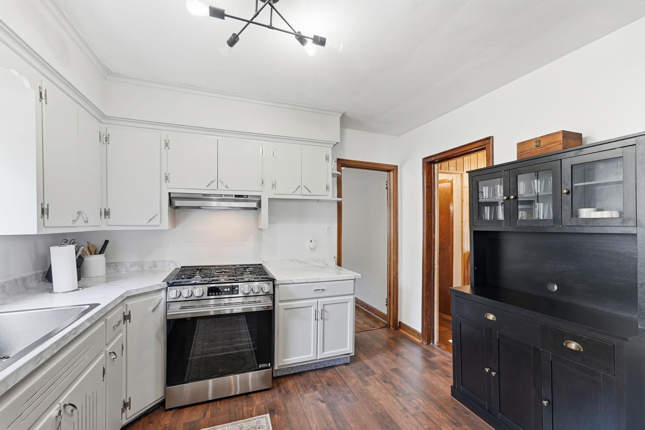 View of Residential at 4223 Nokomis Avenue, Minneapolis MN 55406, Minneapolis (19 of 30) - Mike Wilen | Minnesota Team Real Estate