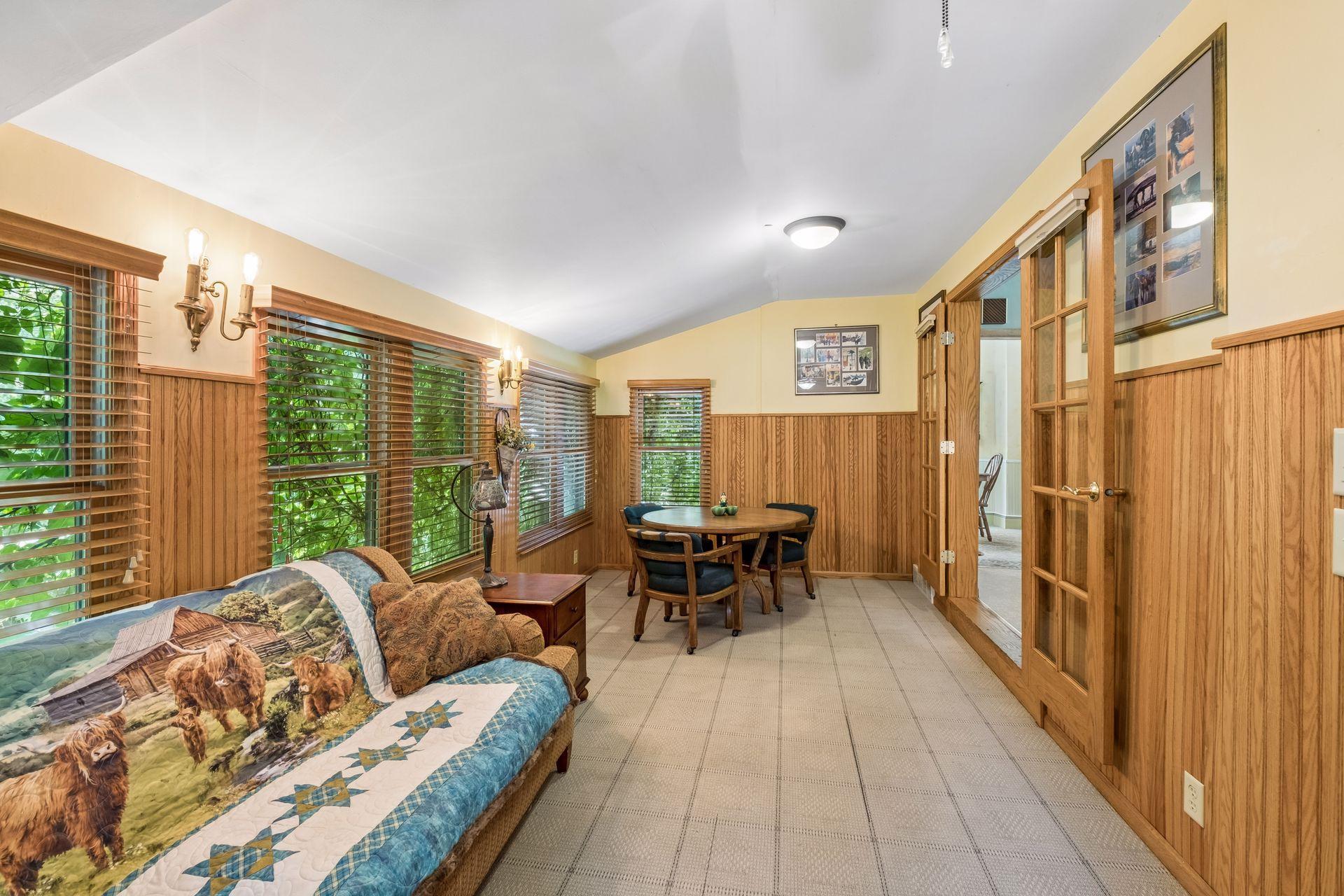 View of Residential at 1114 Gibbs Avenue, Saint Paul MN 55108, Saint Paul (18 of 43) - Mike Wilen | Minnesota Team Real Estate