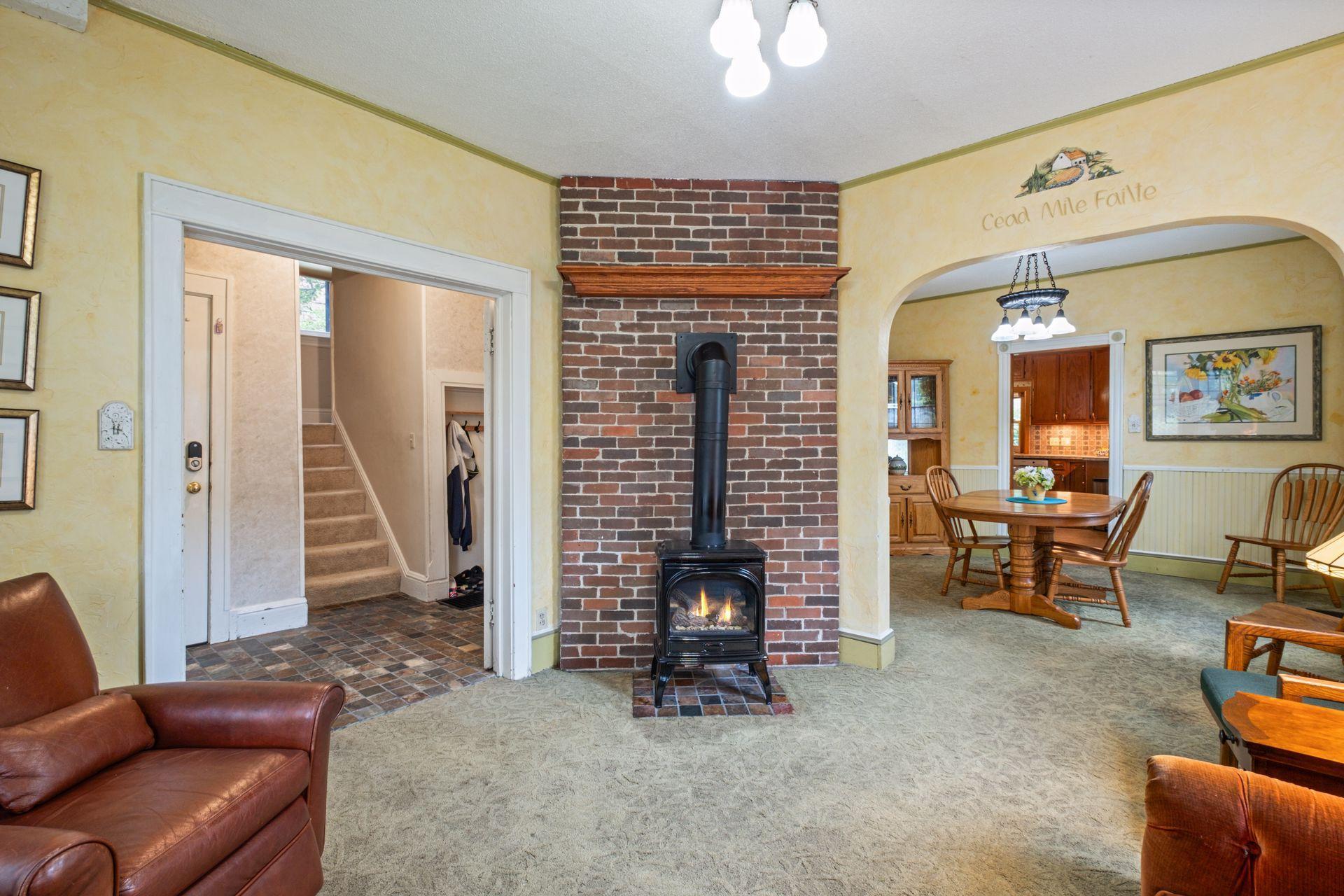View of Residential at 1114 Gibbs Avenue, Saint Paul MN 55108, Saint Paul (9 of 43) - Mike Wilen | Minnesota Team Real Estate