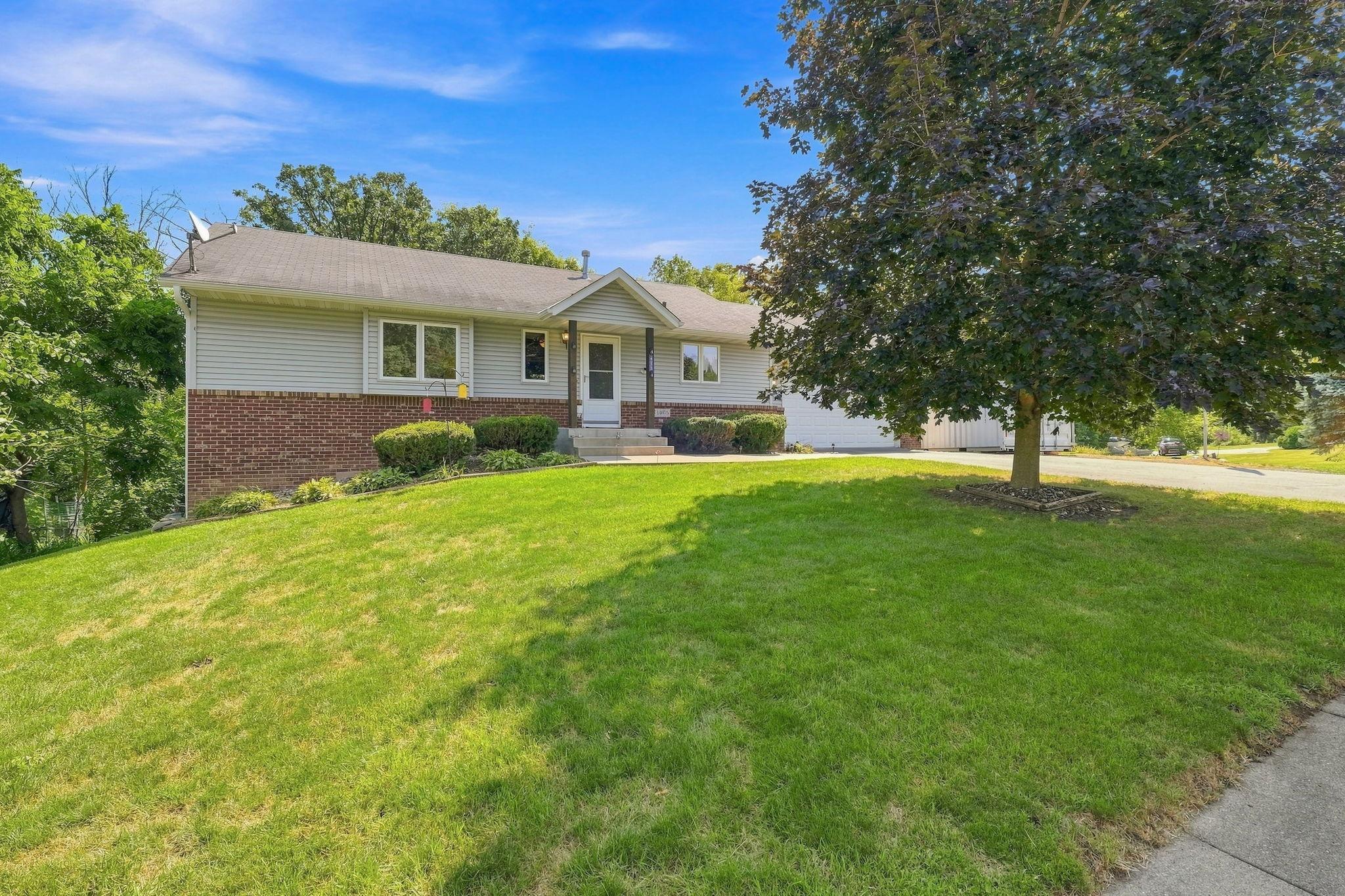 View of Residential at 14075 Natchez Avenue, Savage MN 55378, Savage (27 of 29) - Mike Wilen | Minnesota Team Real Estate