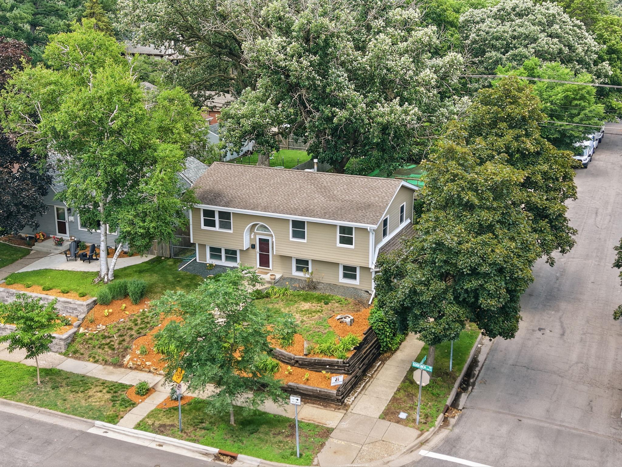 View of Residential at 1161 Goodrich Avenue, Saint Paul MN 55105, Saint Paul (69 of 71) - Mike Wilen | Minnesota Team Real Estate