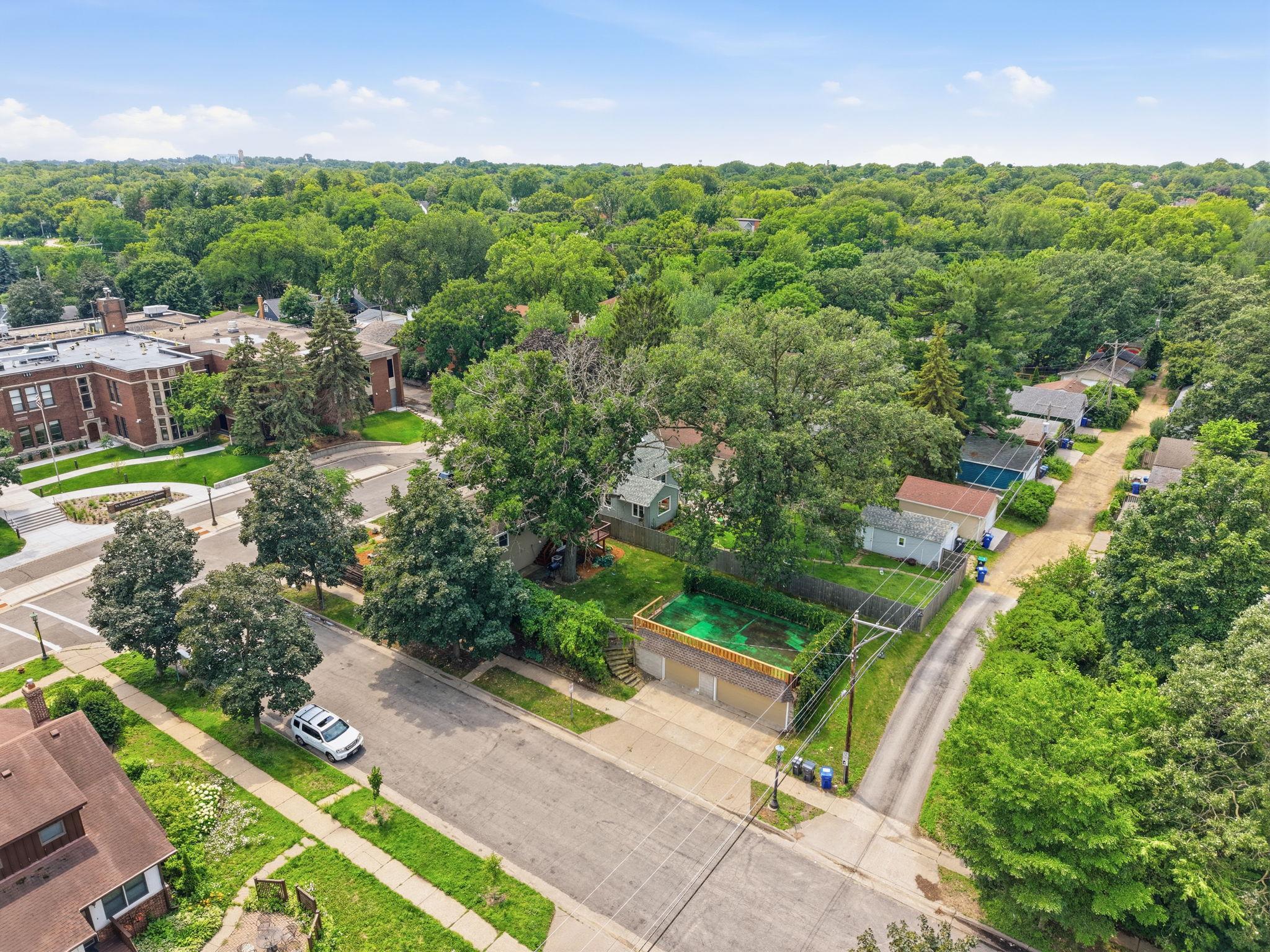 View of Residential at 1161 Goodrich Avenue, Saint Paul MN 55105, Saint Paul (68 of 71) - Mike Wilen | Minnesota Team Real Estate