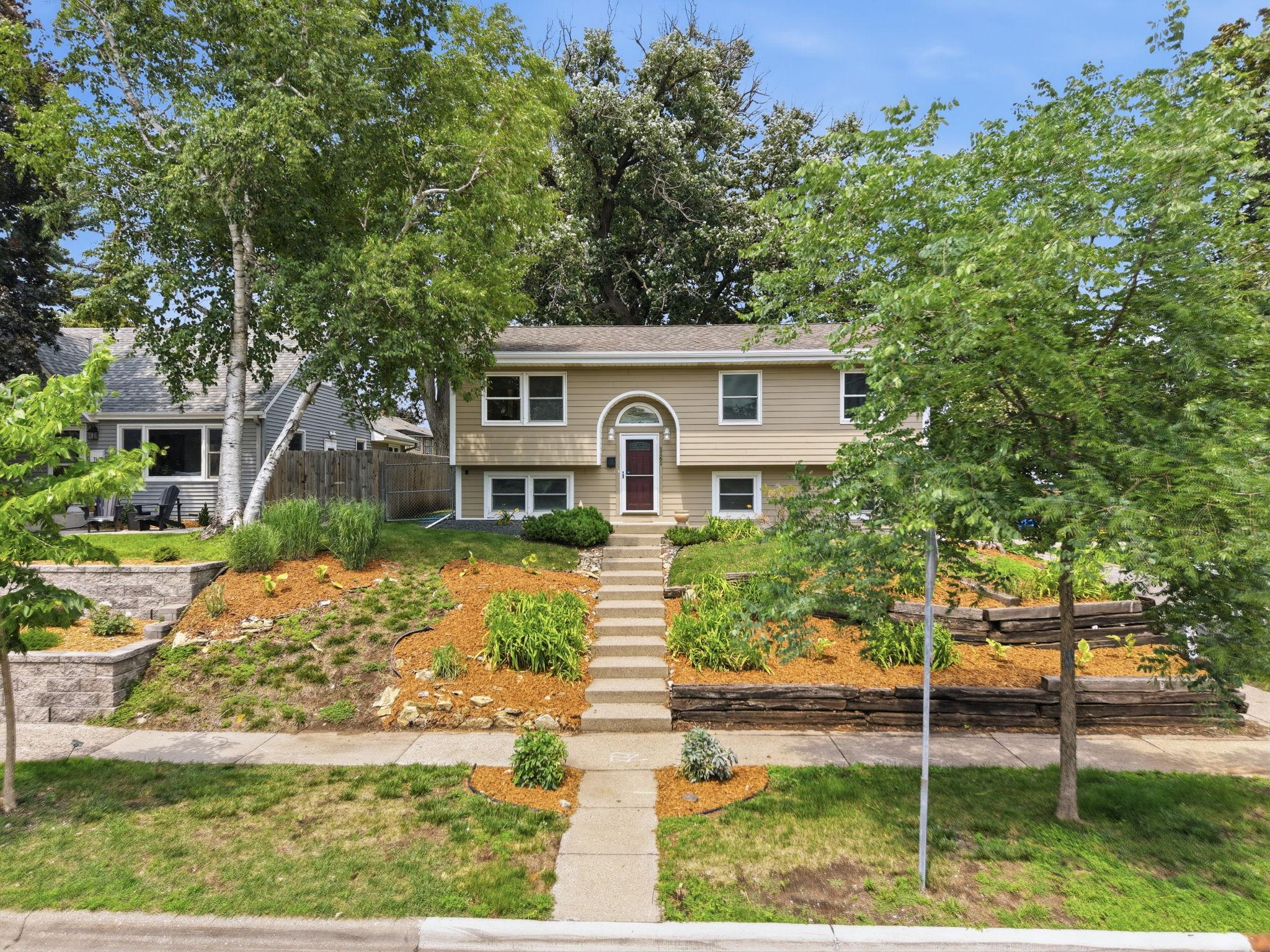 View of Residential at 1161 Goodrich Avenue, Saint Paul MN 55105, Saint Paul (5 of 71) - Mike Wilen | Minnesota Team Real Estate