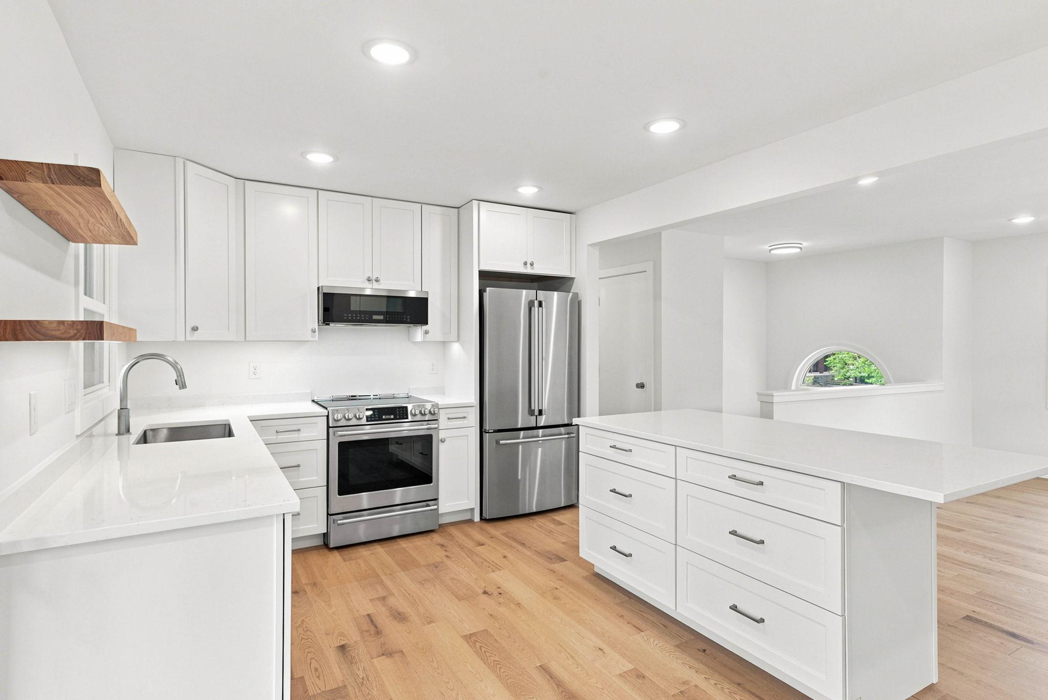 View of Single Family at 1161 Goodrich Avenue, Saint Paul - Mike Wilen | Minnesota Team Real Estate