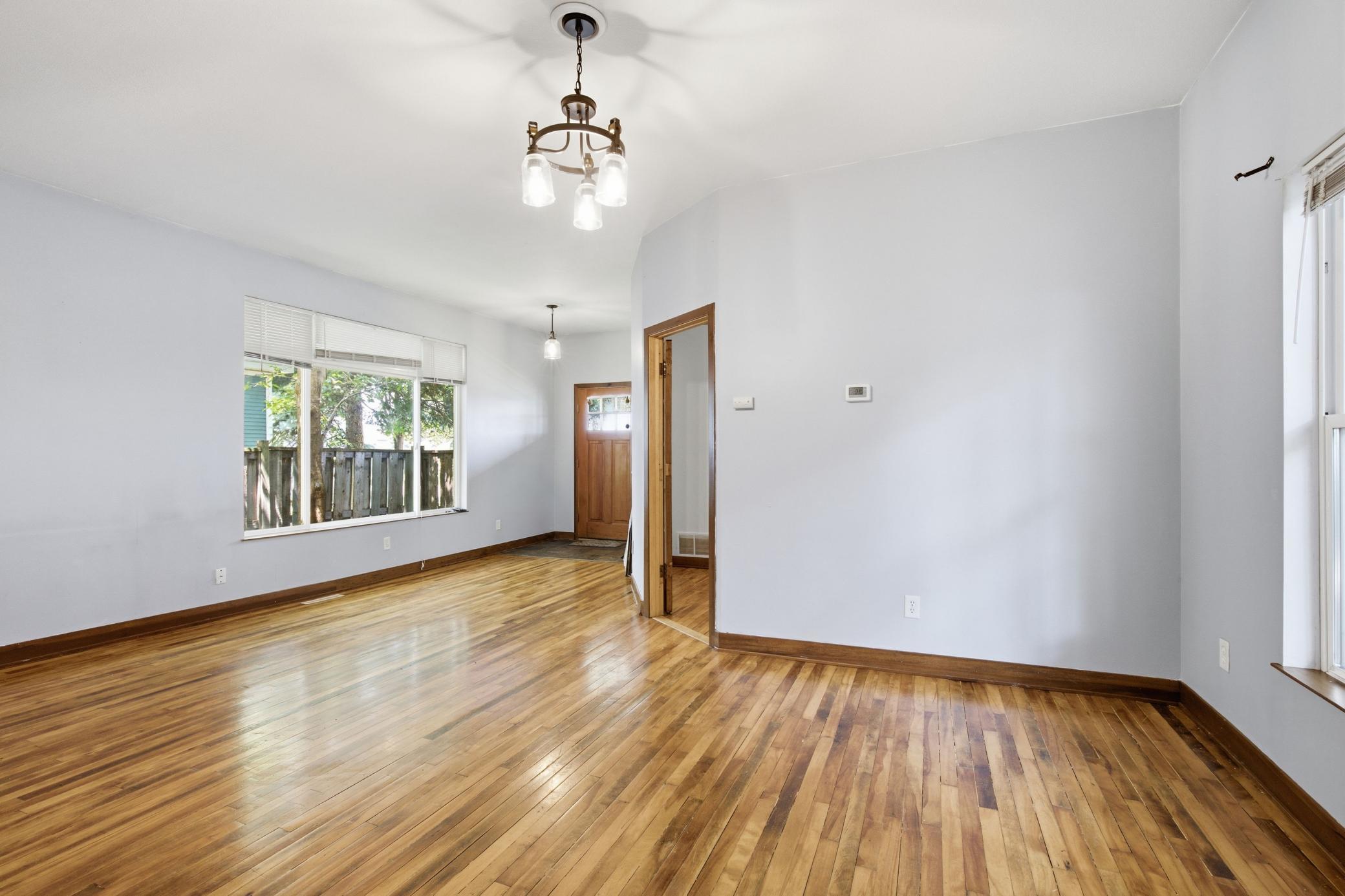 View of Residential at 1472 Concordia Avenue, Saint Paul MN 55104, Saint Paul (10 of 47) - Mike Wilen | Minnesota Team Real Estate