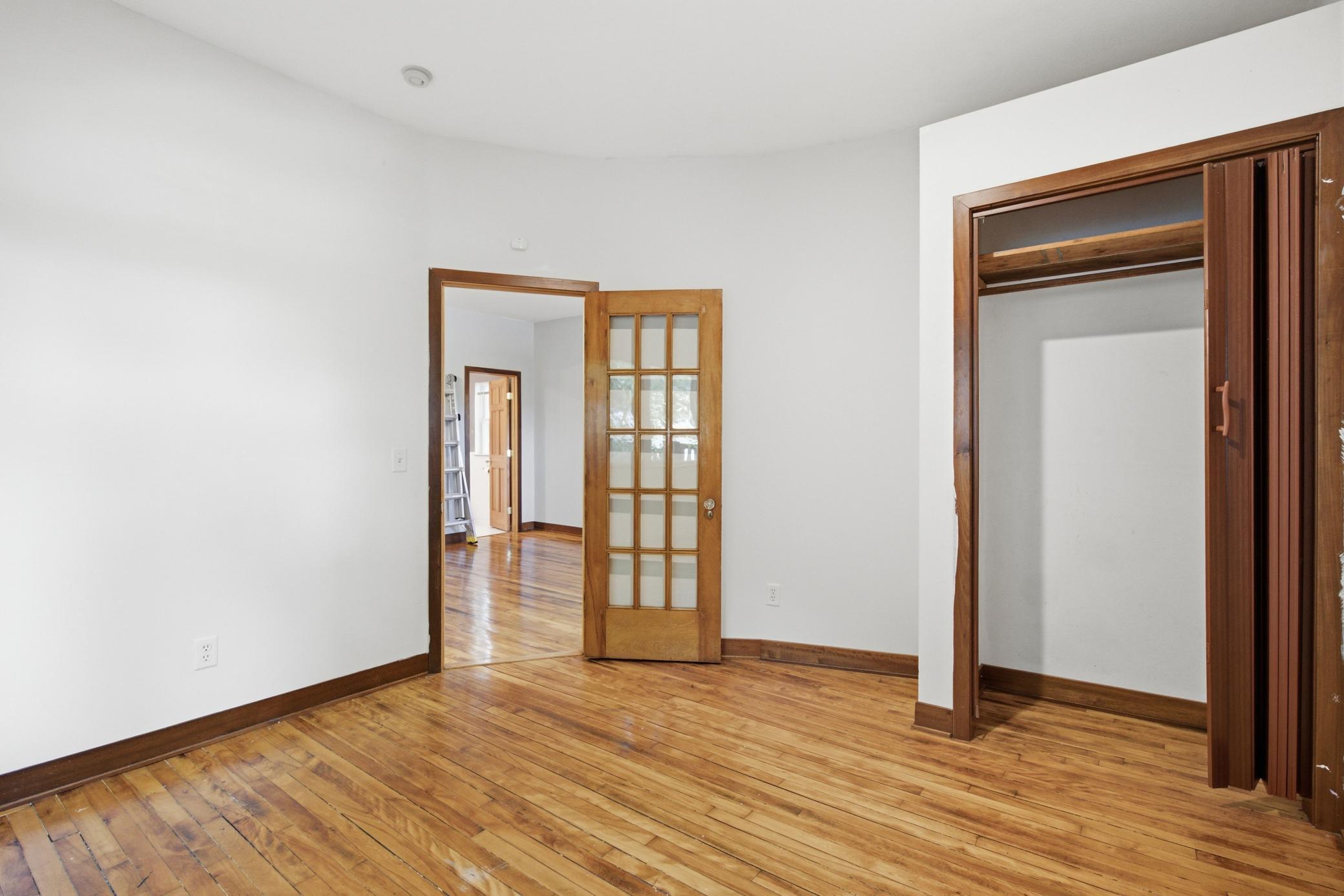 View of Residential at 1472 Concordia Avenue, Saint Paul MN 55104, Saint Paul (8 of 47) - Mike Wilen | Minnesota Team Real Estate