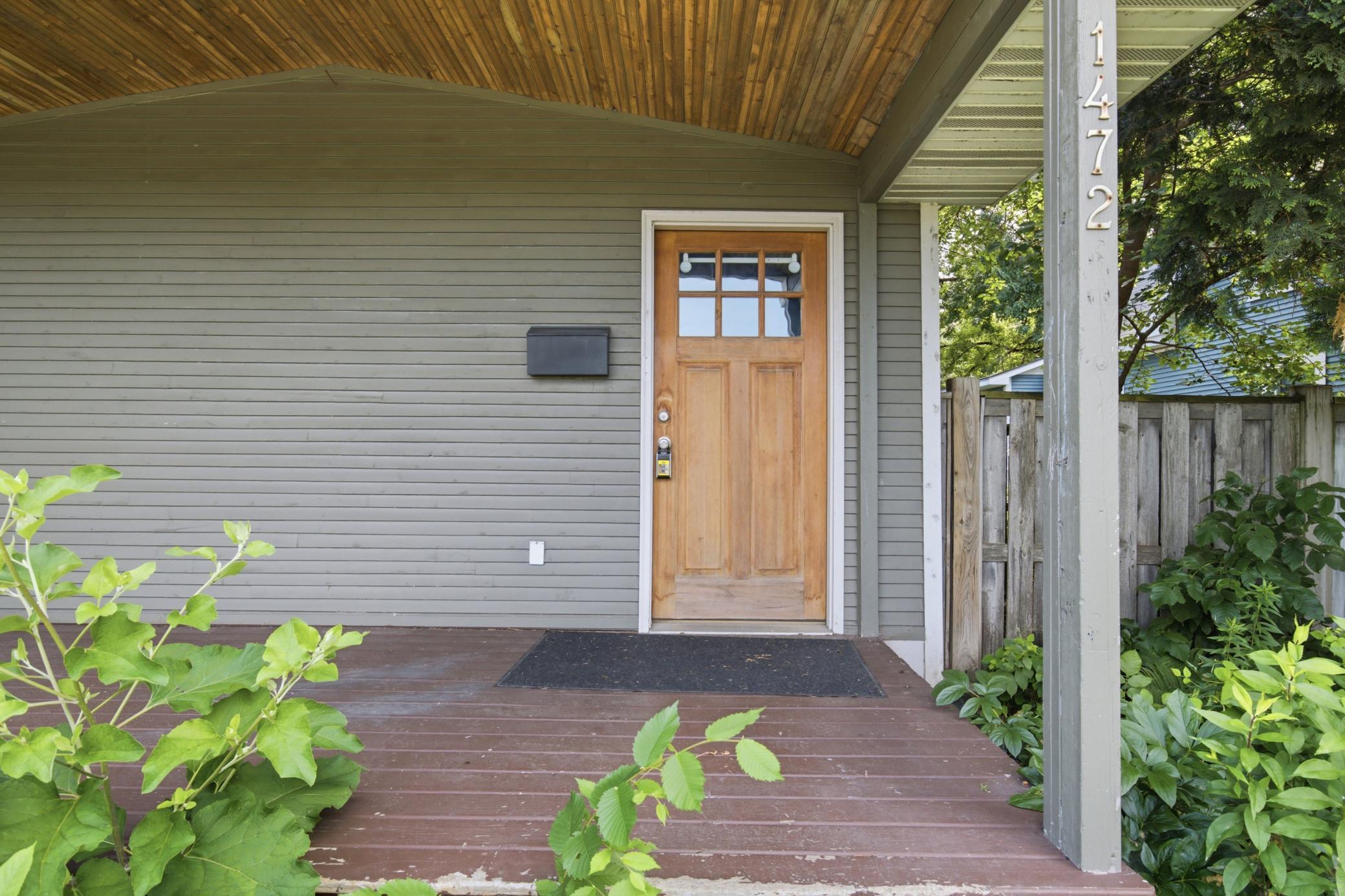 View of Residential at 1472 Concordia Avenue, Saint Paul MN 55104, Saint Paul (39 of 47) - Mike Wilen | Minnesota Team Real Estate
