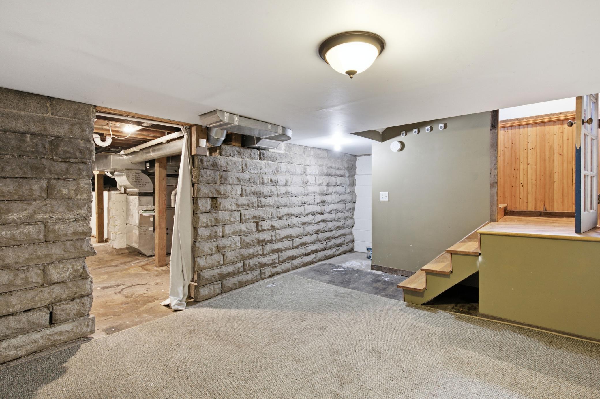 View of Residential at 1472 Concordia Avenue, Saint Paul MN 55104, Saint Paul (28 of 47) - Mike Wilen | Minnesota Team Real Estate