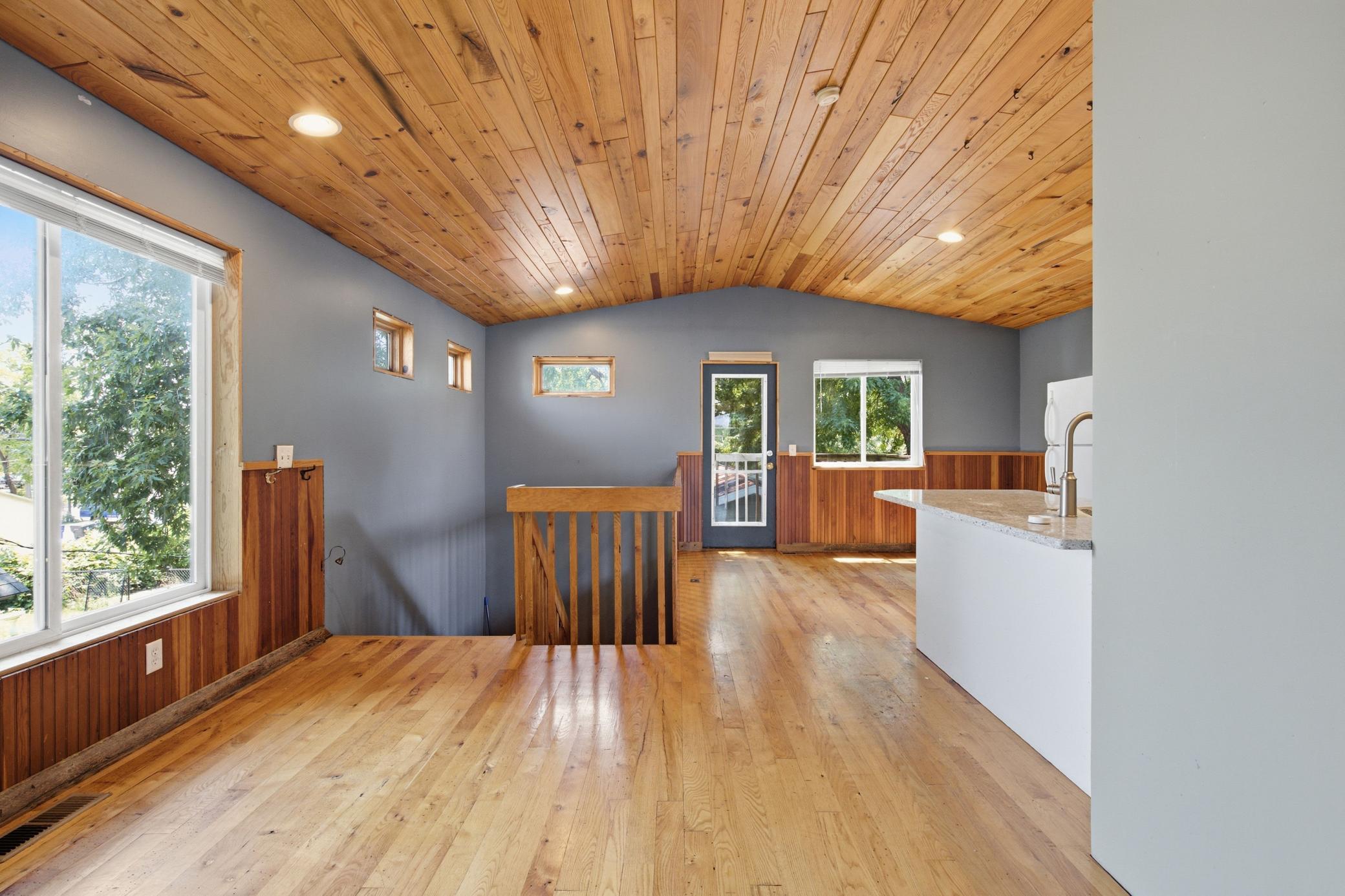 View of Residential at 1472 Concordia Avenue, Saint Paul MN 55104, Saint Paul (27 of 47) - Mike Wilen | Minnesota Team Real Estate