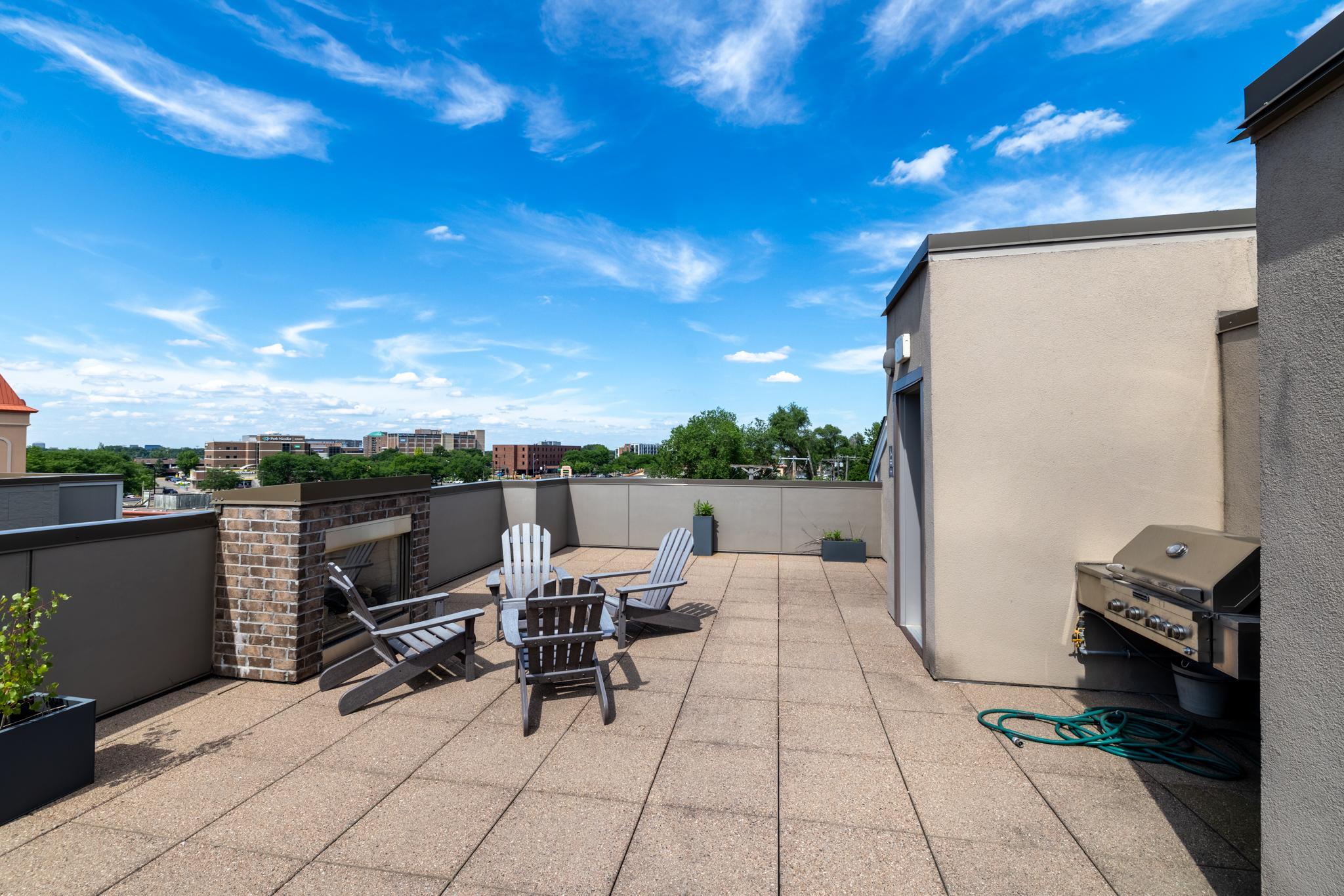 View of Residential at 3970 Wooddale Avenue #202D, Saint Louis Park MN 55416, Saint Louis Park (30 of 34) - Mike Wilen | Minnesota Team Real Estate