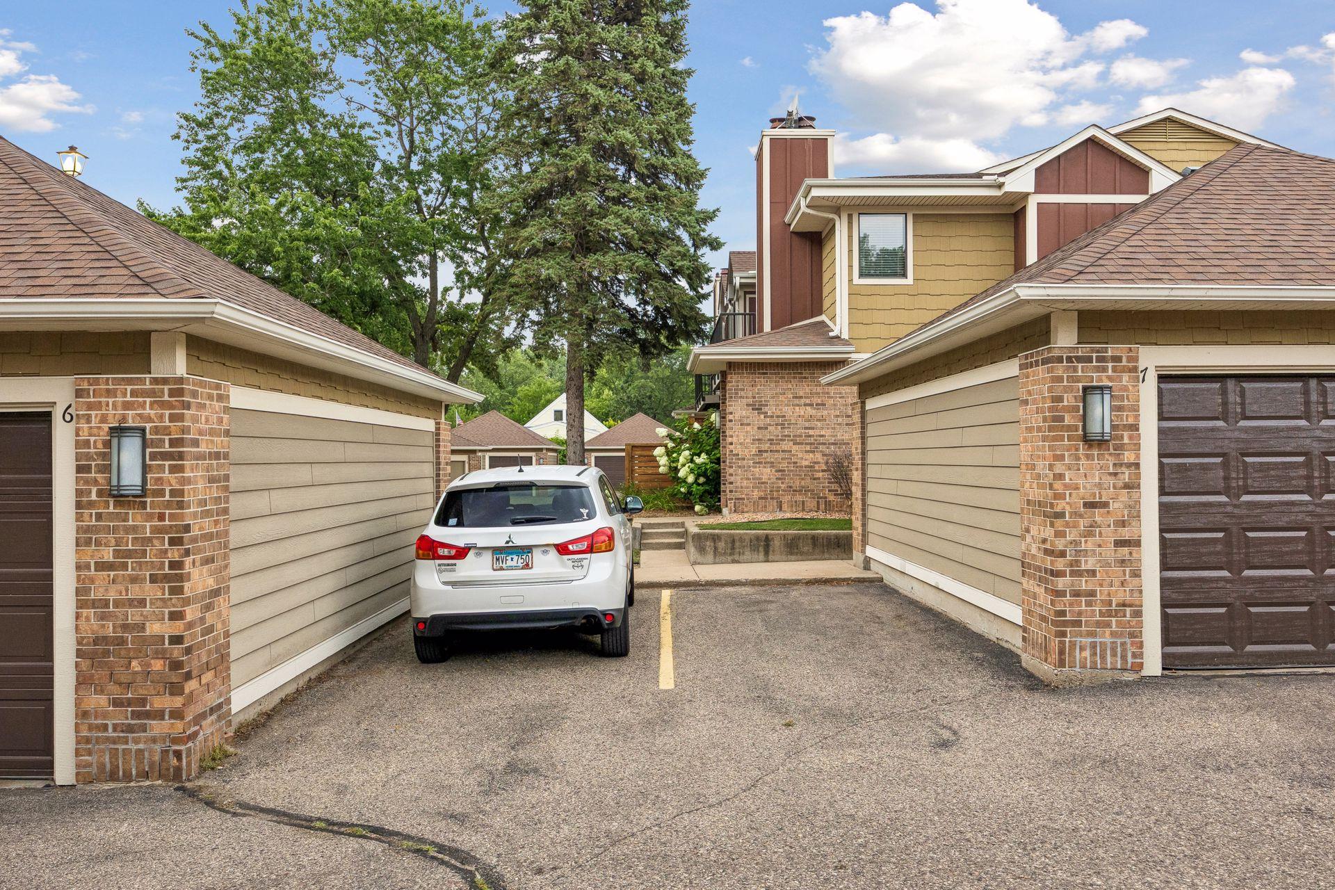 View of Residential at 1015 Rae Drive #8, Richfield MN 55423, Richfield (30 of 81) - Mike Wilen | Minnesota Team Real Estate