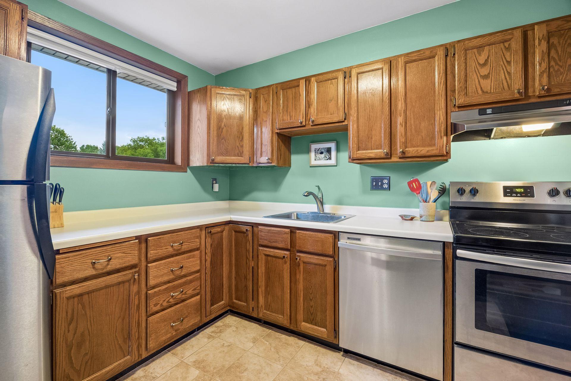 View of Residential at 1015 Rae Drive #8, Richfield MN 55423, Richfield (17 of 81) - Mike Wilen | Minnesota Team Real Estate