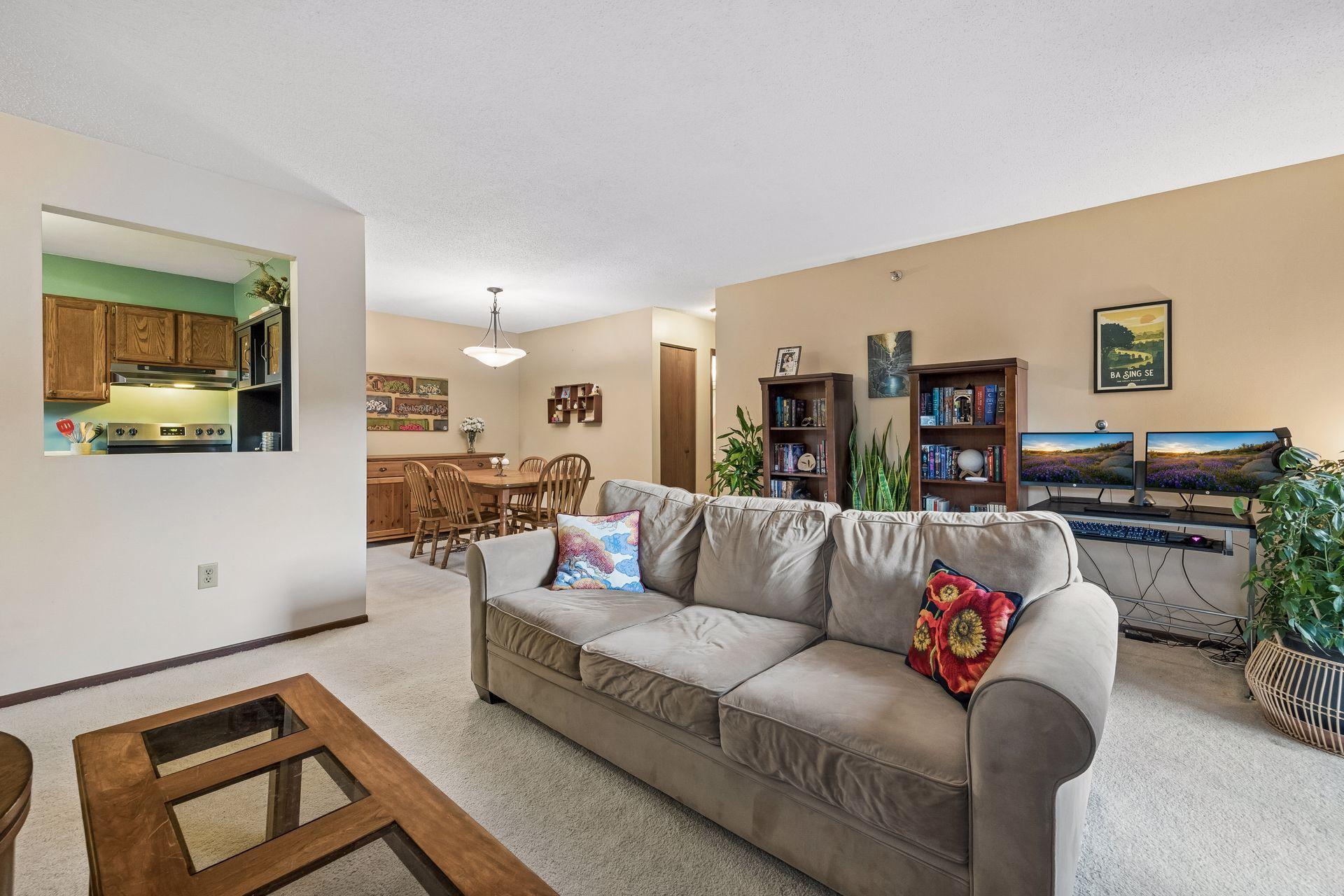 View of Residential at 1015 Rae Drive #8, Richfield MN 55423, Richfield (4 of 81) - Mike Wilen | Minnesota Team Real Estate