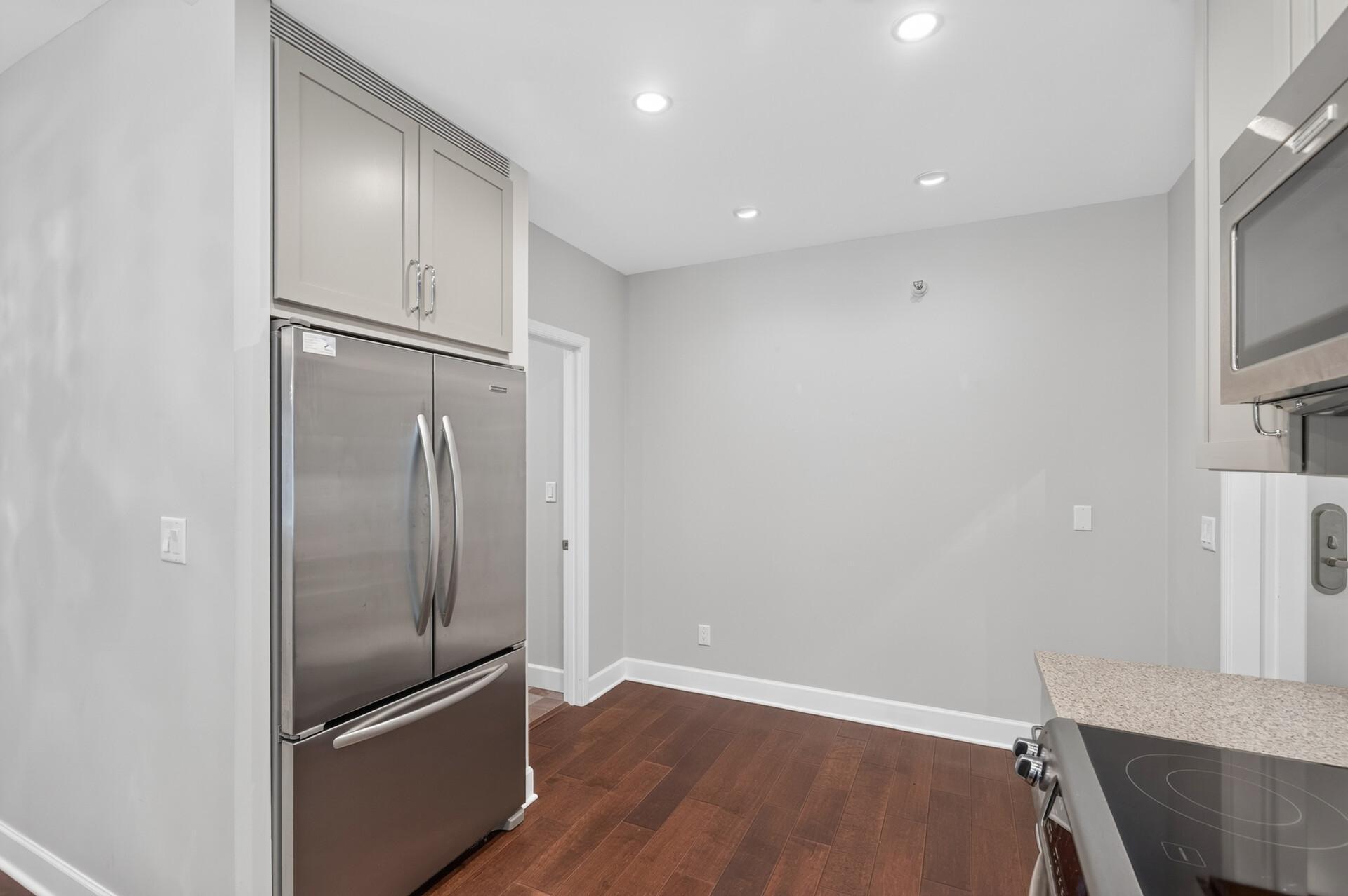 View of Residential at 1235 Yale Place #101, Minneapolis MN 55403, Minneapolis (10 of 79) - Mike Wilen | Minnesota Team Real Estate