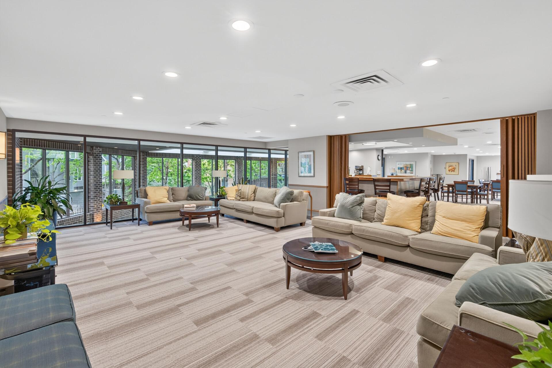 View of Residential at 1235 Yale Place #101, Minneapolis MN 55403, Minneapolis (56 of 79) - Mike Wilen | Minnesota Team Real Estate