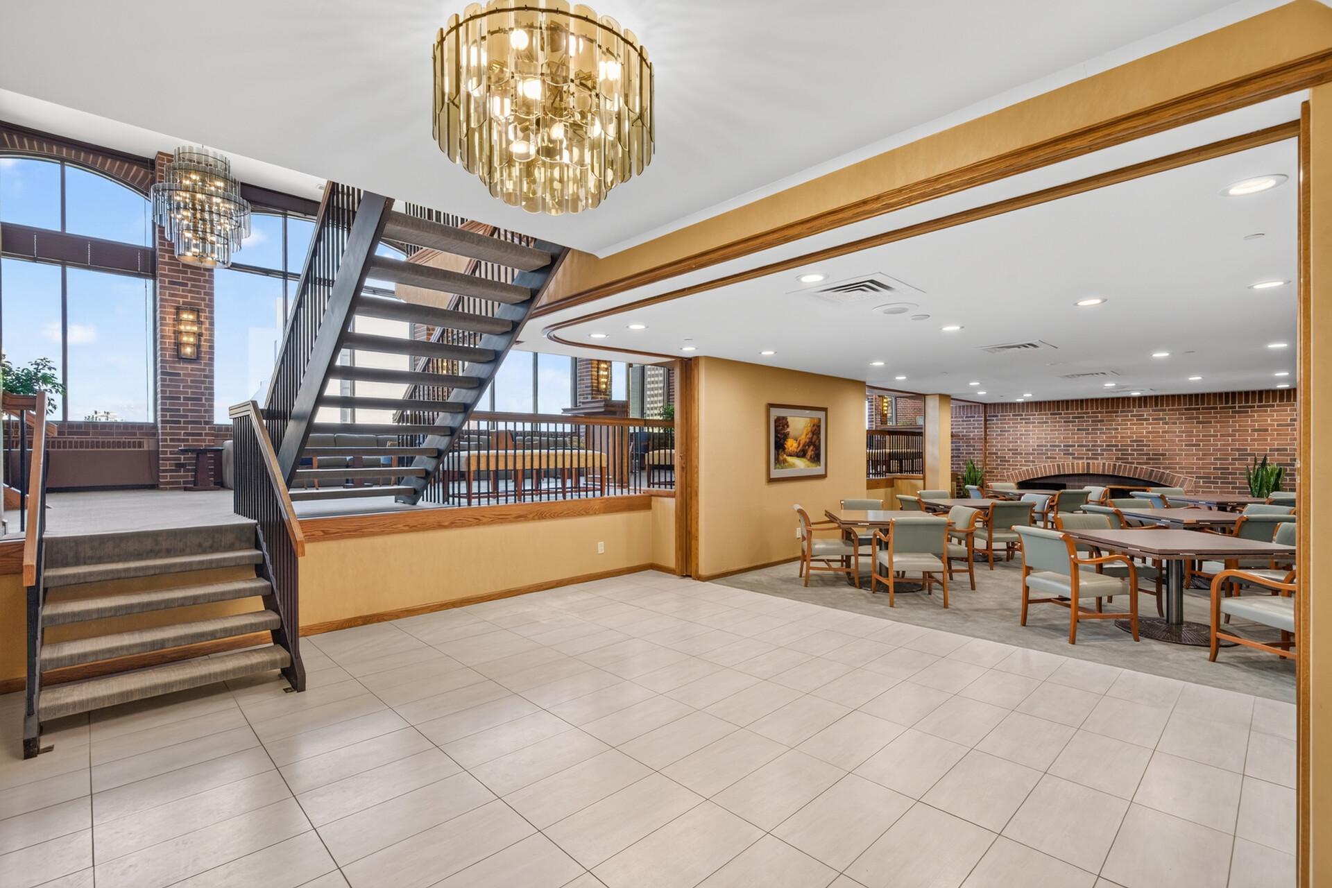 View of Residential at 1235 Yale Place #101, Minneapolis MN 55403, Minneapolis (44 of 79) - Mike Wilen | Minnesota Team Real Estate