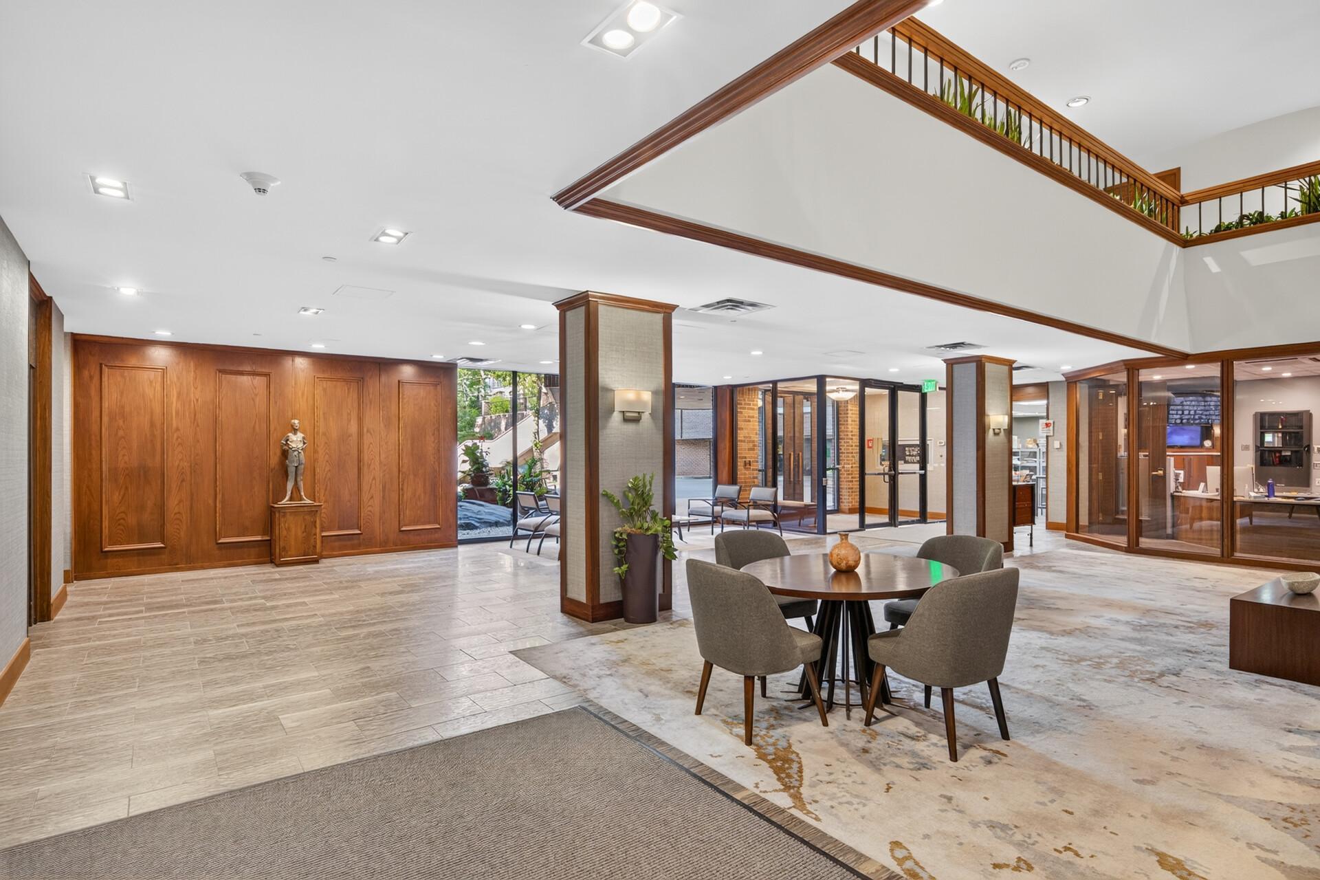 View of Residential at 1235 Yale Place #101, Minneapolis MN 55403, Minneapolis (37 of 79) - Mike Wilen | Minnesota Team Real Estate