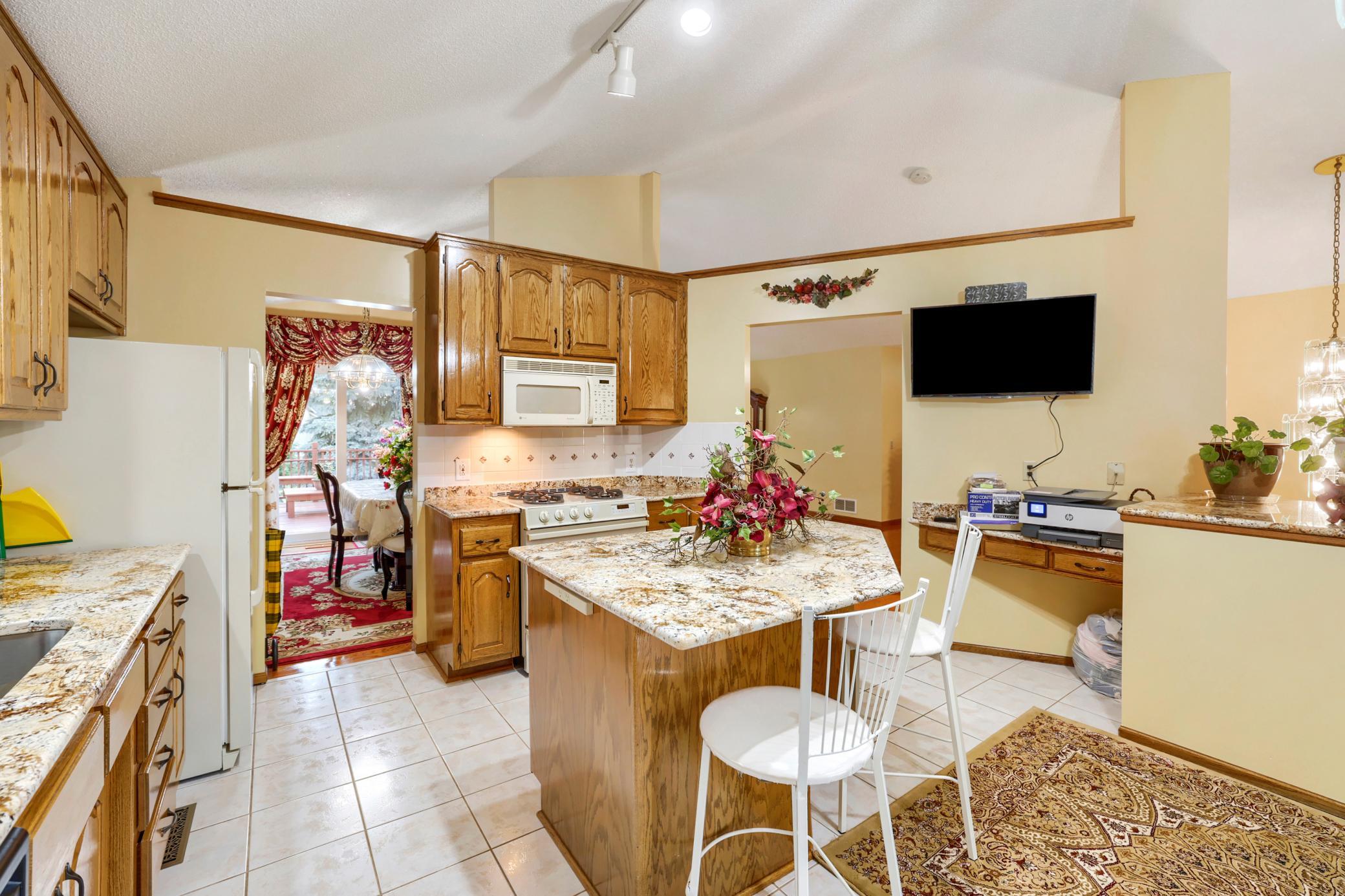 View of Residential at 7200 89th Avenue, Brooklyn Park MN 55445, Brooklyn Park (11 of 28) - Mike Wilen | Minnesota Team Real Estate
