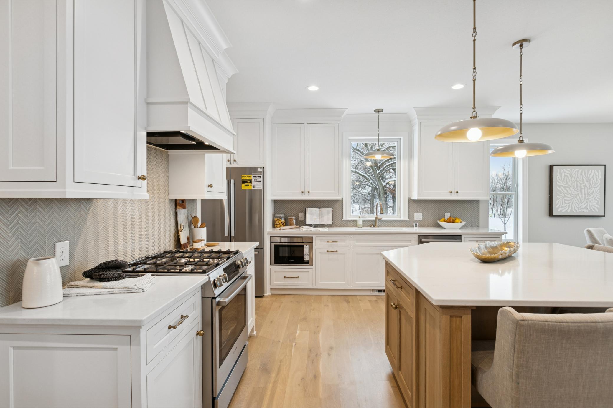 View of Residential at 3961 White Oak Lane, Chanhassen MN 55331, Chanhassen (6 of 35) - Mike Wilen | Minnesota Team Real Estate