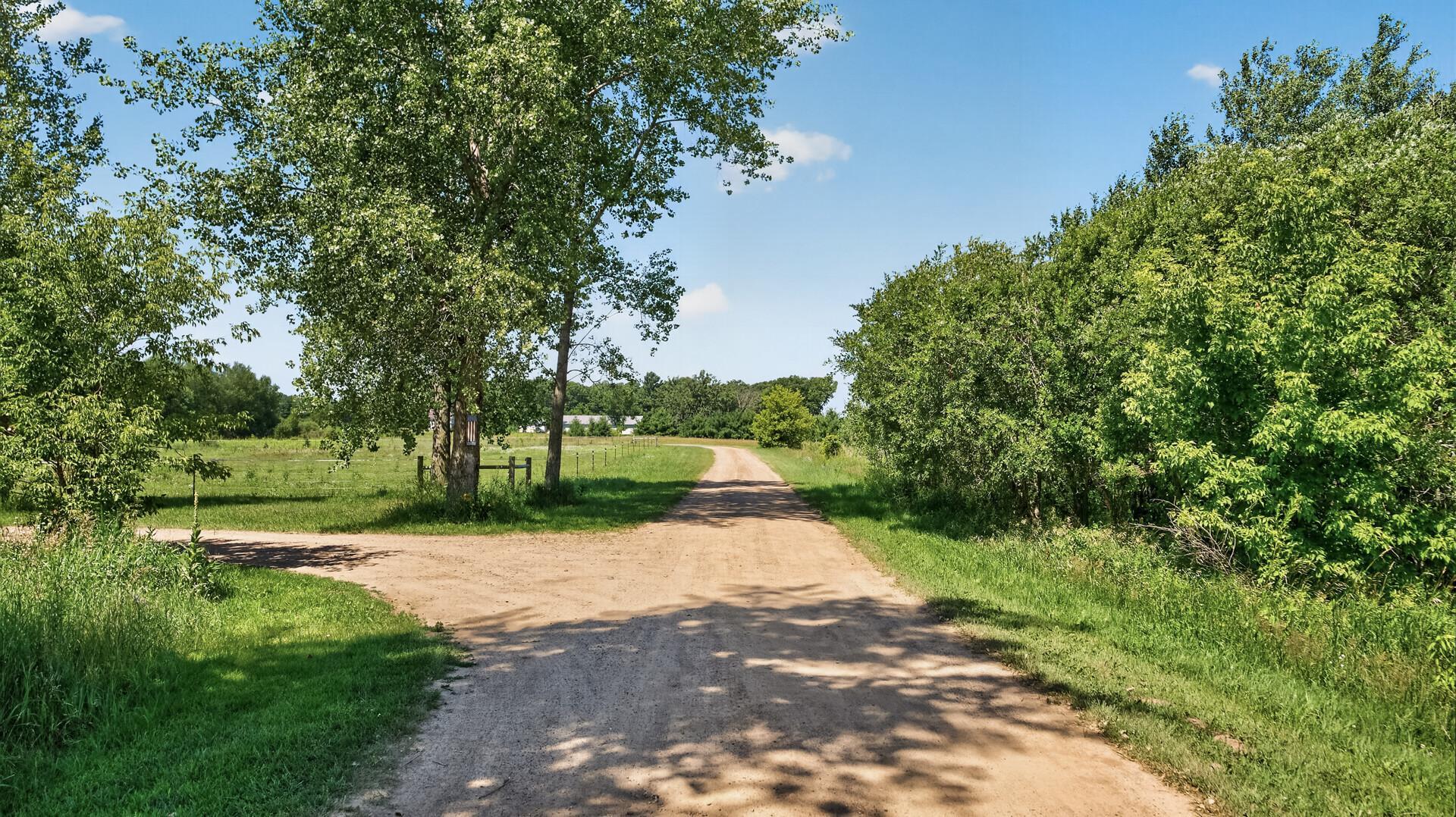 View of Residential at 13487 Saint Croix Trail, North Branch MN 55056, North Branch (20 of 43) - Mike Wilen | Minnesota Team Real Estate