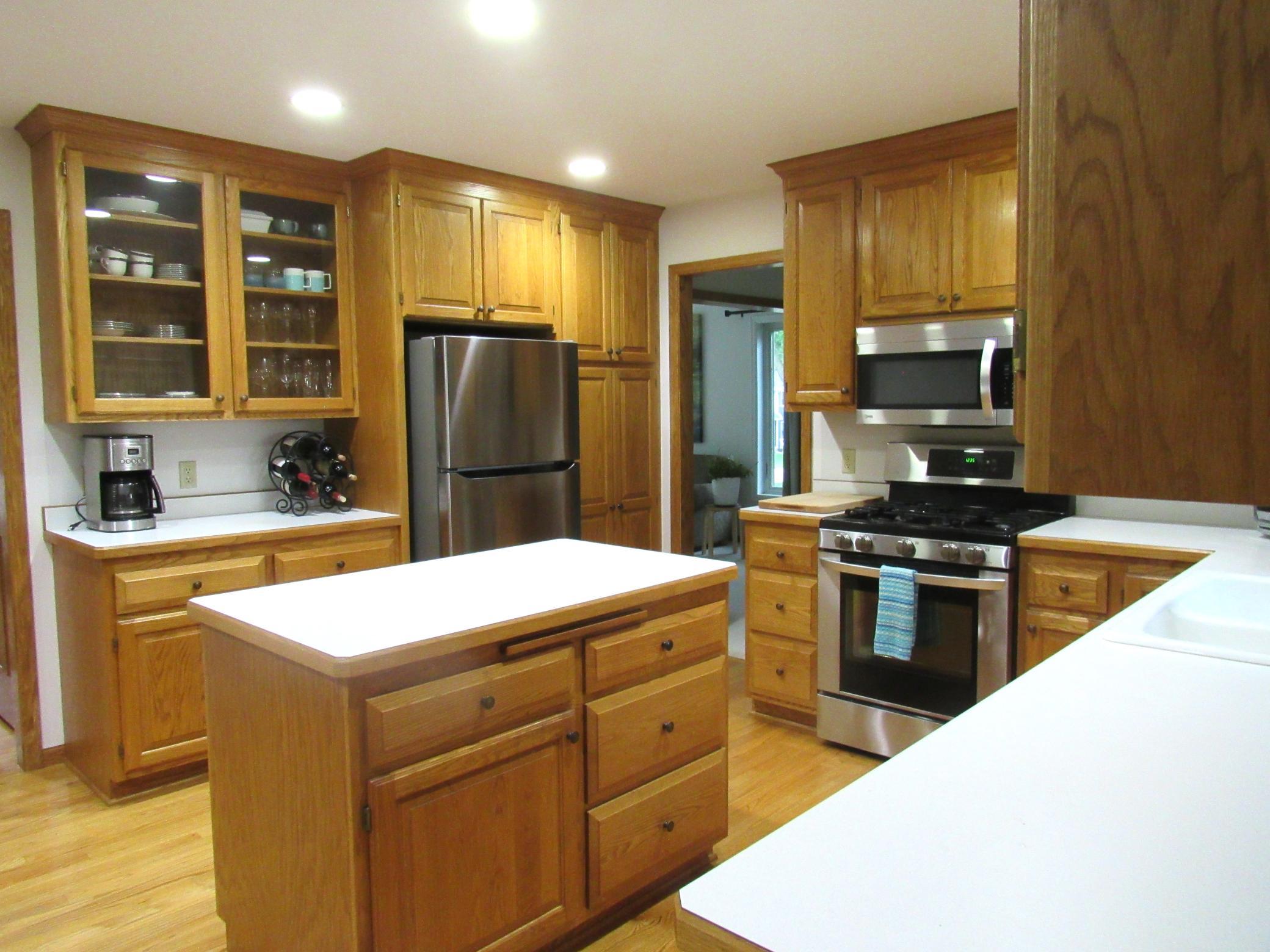 View of Residential at 1020 Lake Lucy Road, Chanhassen MN 55317, Chanhassen (10 of 48) - Mike Wilen | Minnesota Team Real Estate