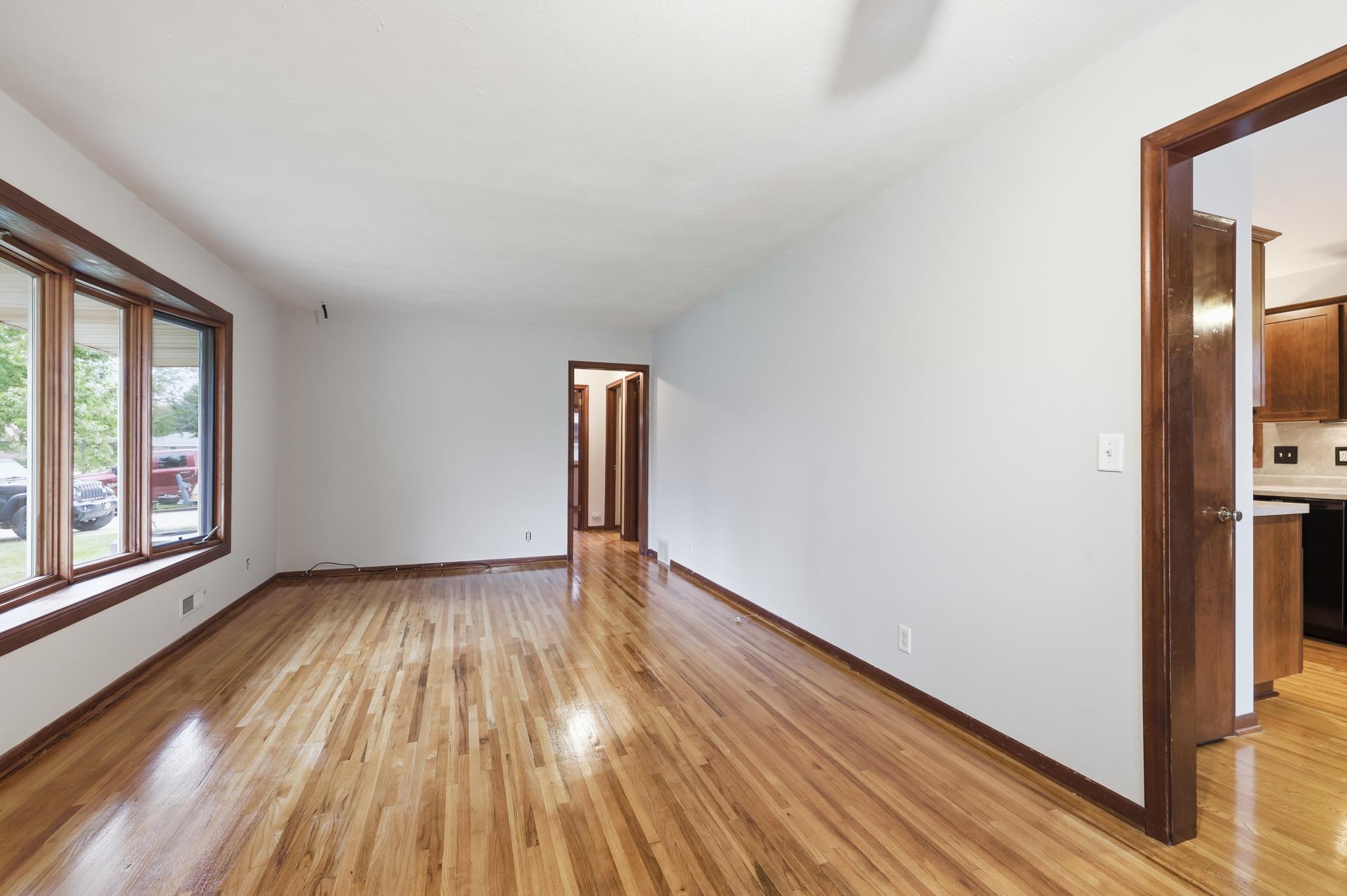 View of Residential at 8739 Hadley Avenue, Cottage Grove MN 55016, Cottage Grove (5 of 33) - Mike Wilen | Minnesota Team Real Estate