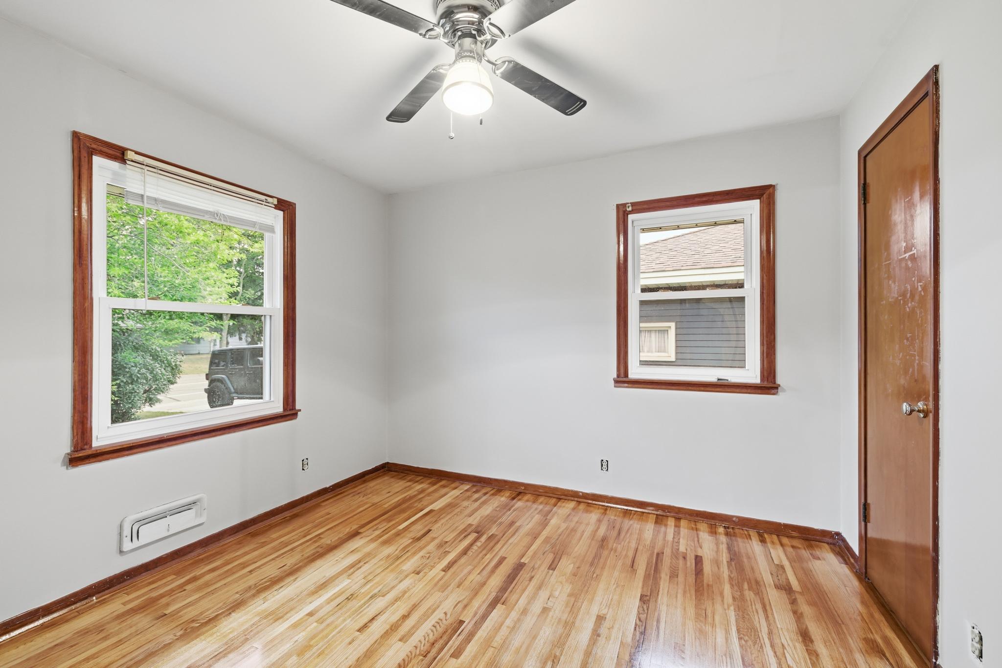 View of Residential at 8739 Hadley Avenue, Cottage Grove MN 55016, Cottage Grove (18 of 33) - Mike Wilen | Minnesota Team Real Estate
