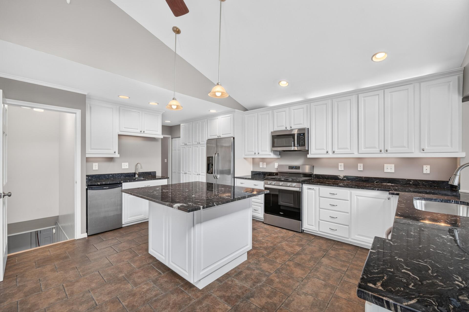 View of Residential at 7115 Morgan Avenue, Richfield MN 55423, Richfield (23 of 57) - Mike Wilen | Minnesota Team Real Estate