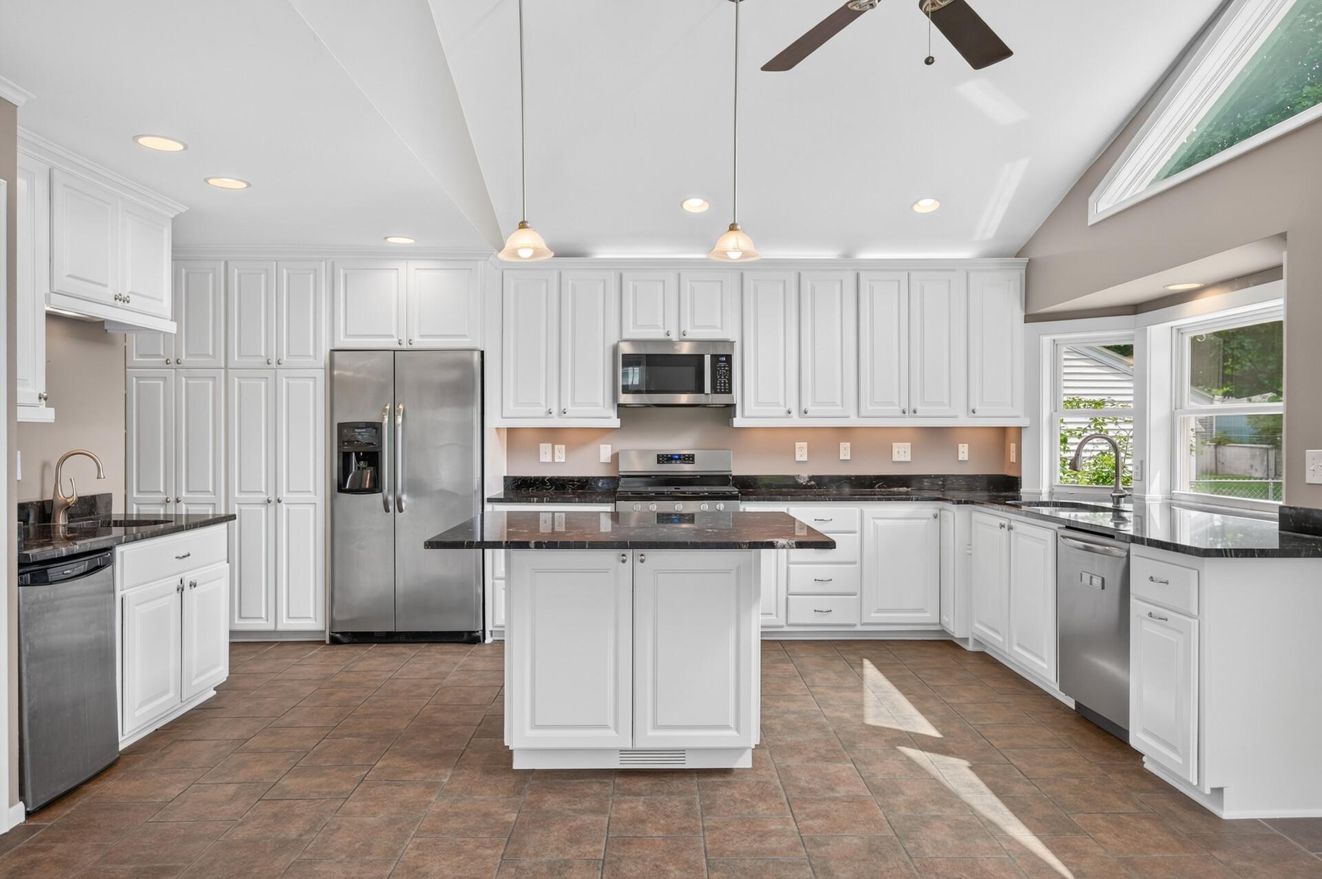 View of Residential at 7115 Morgan Avenue, Richfield MN 55423, Richfield (20 of 57) - Mike Wilen | Minnesota Team Real Estate